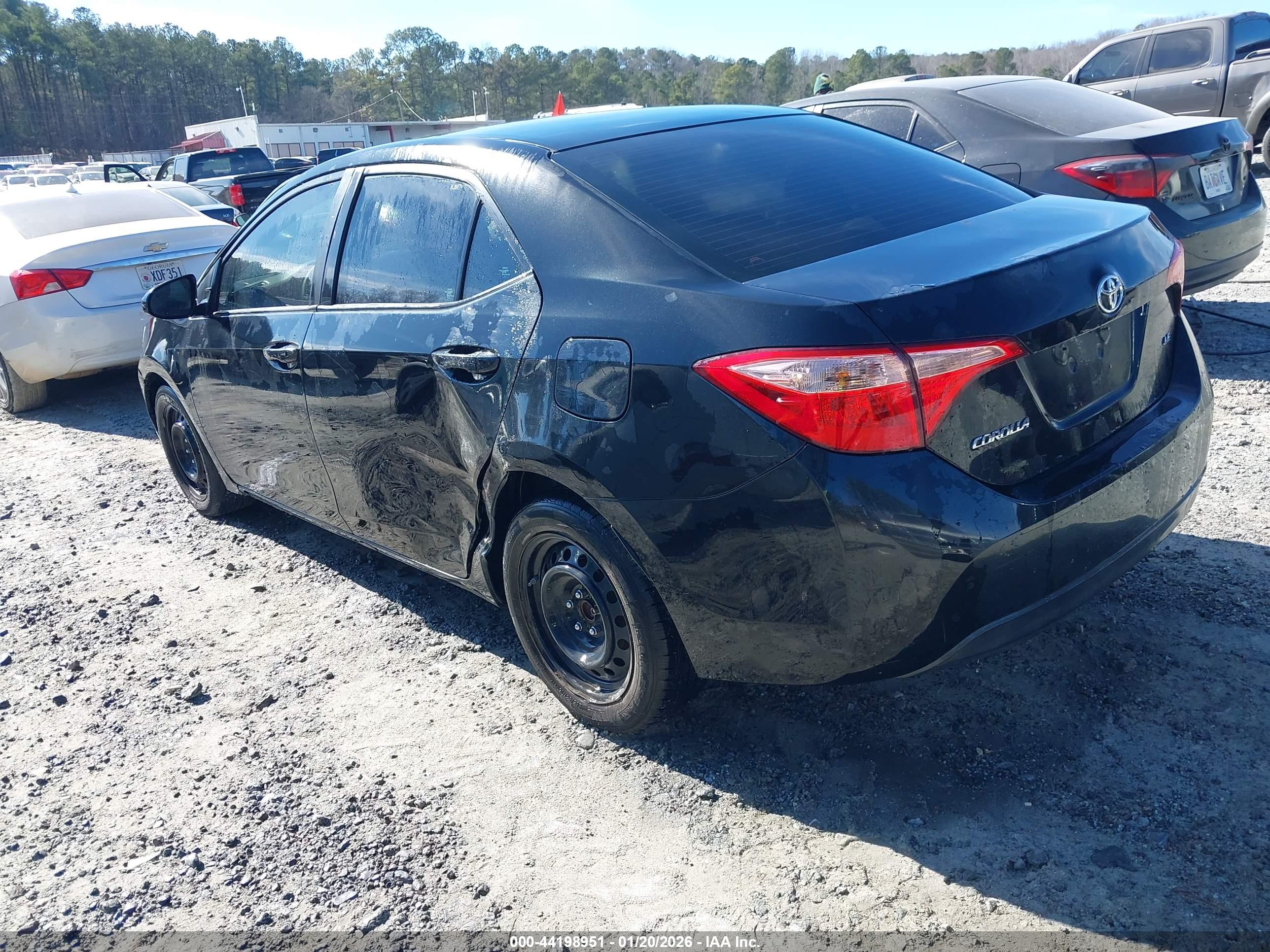 TOYOTA COROLLA image 3