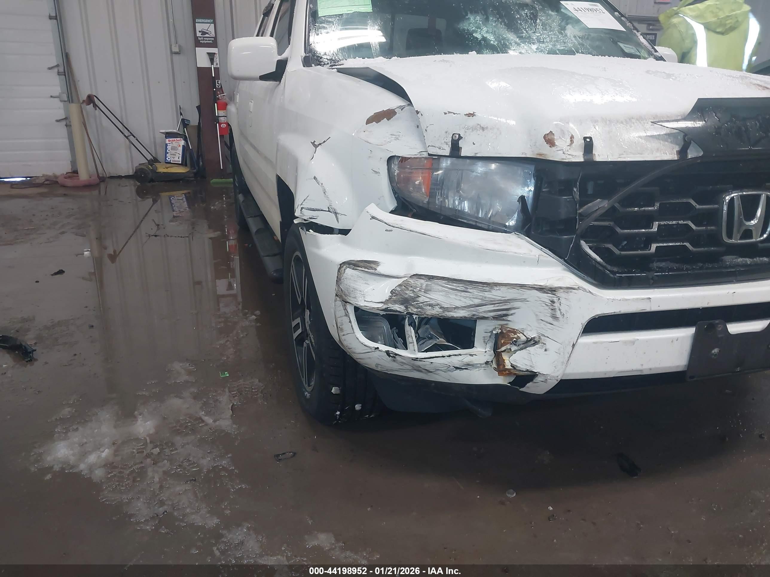 HONDA RIDGELINE image 6