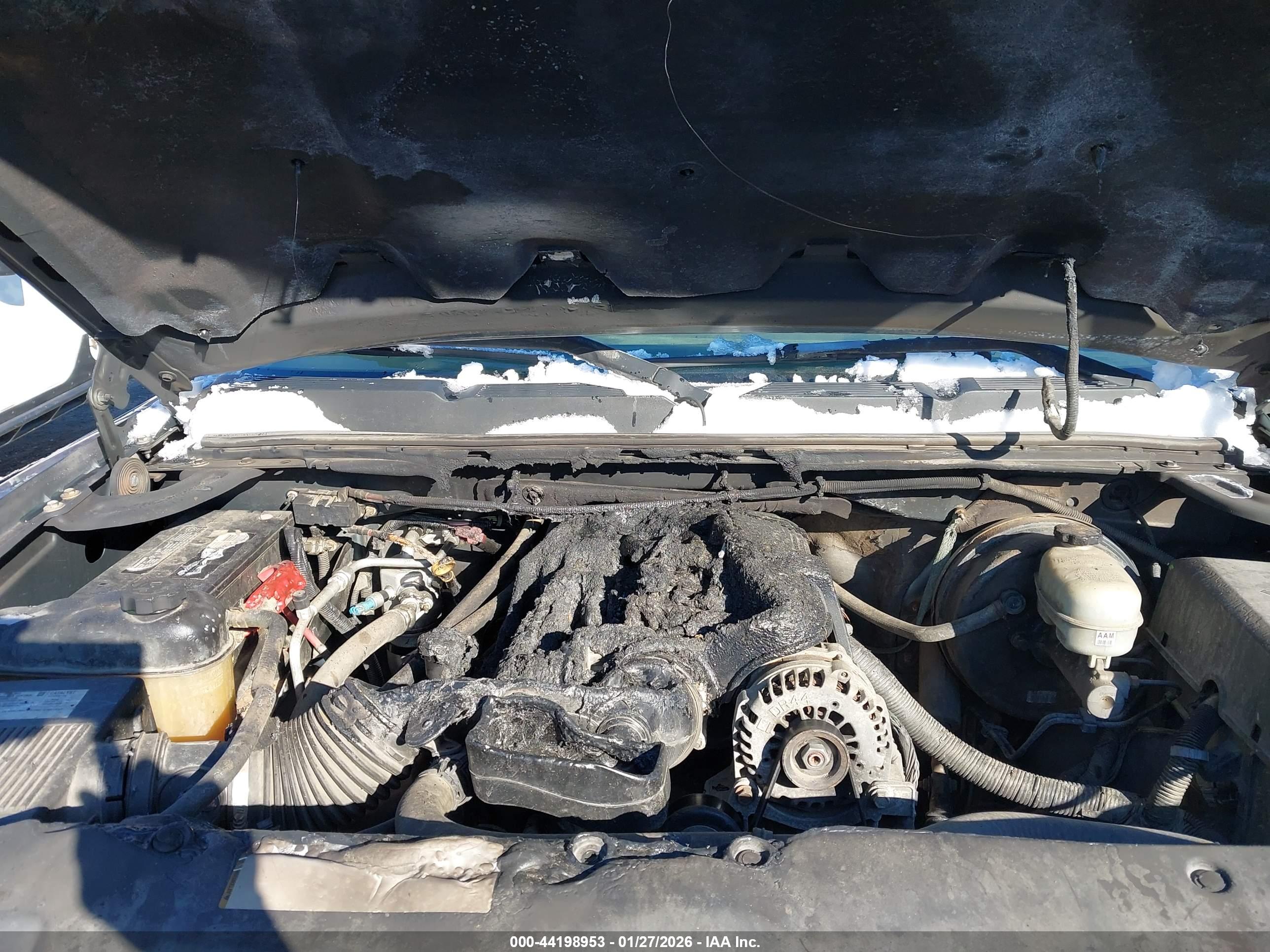 CHEVROLET SILVERADO image 6