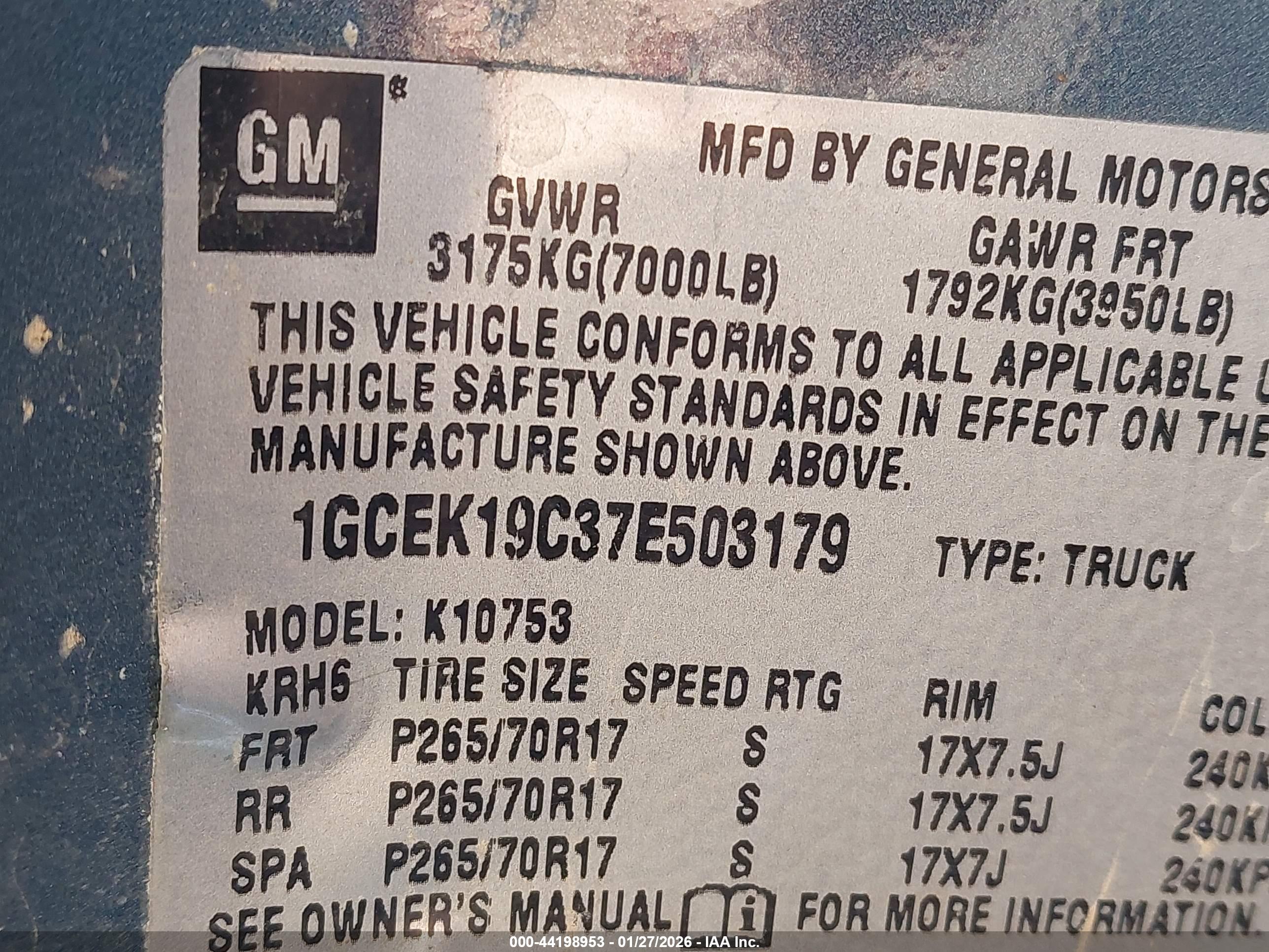 CHEVROLET SILVERADO image 9