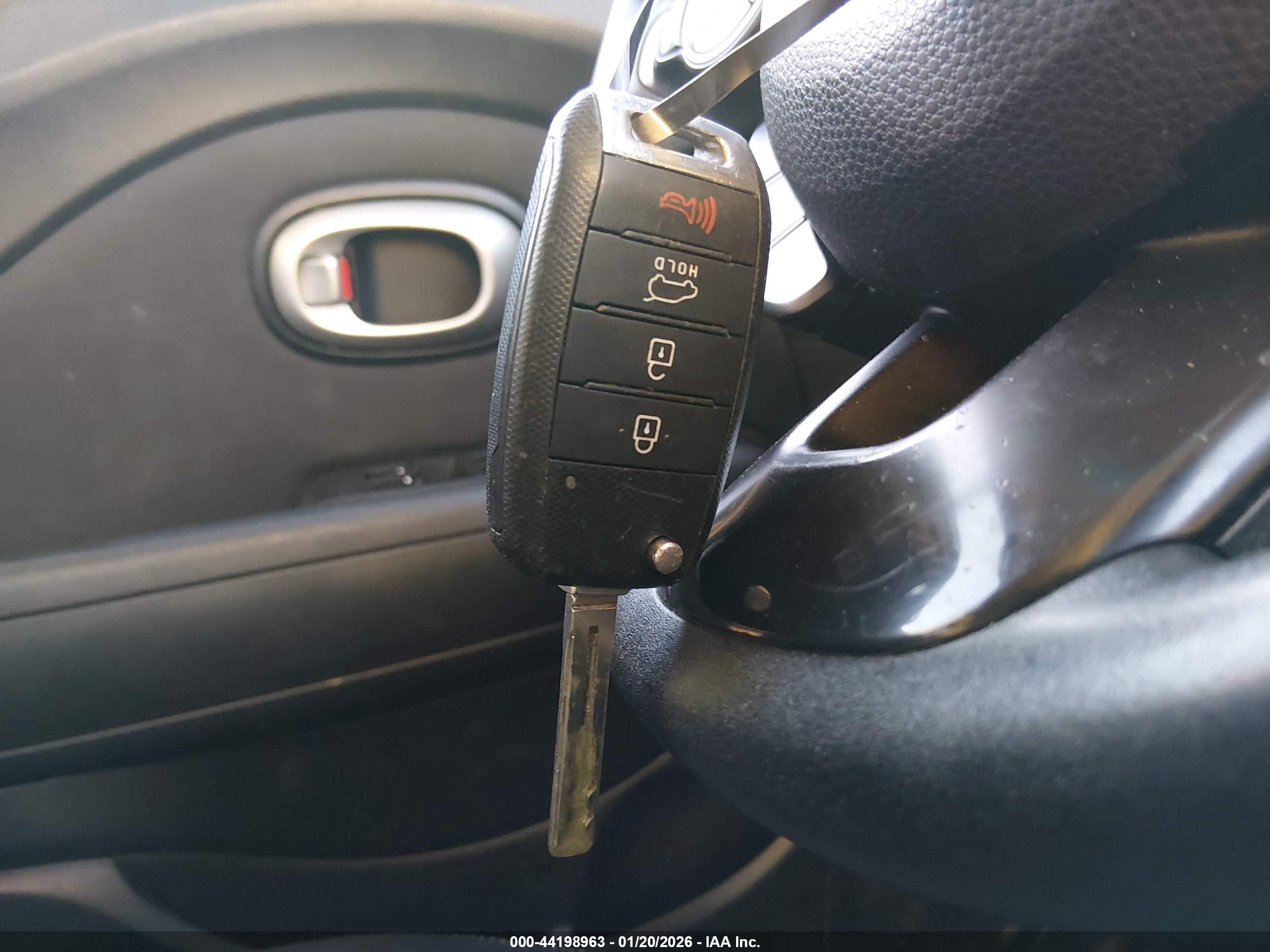 KIA SOUL image 11