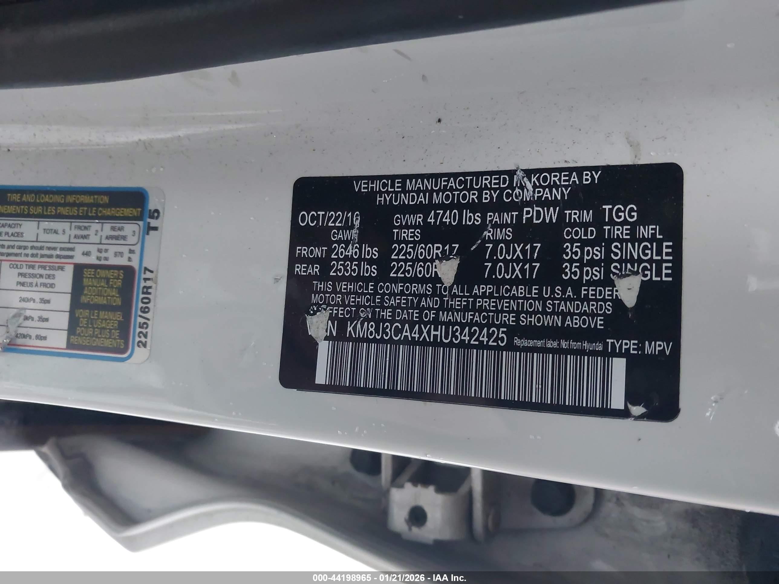 HYUNDAI TUCSON image 9