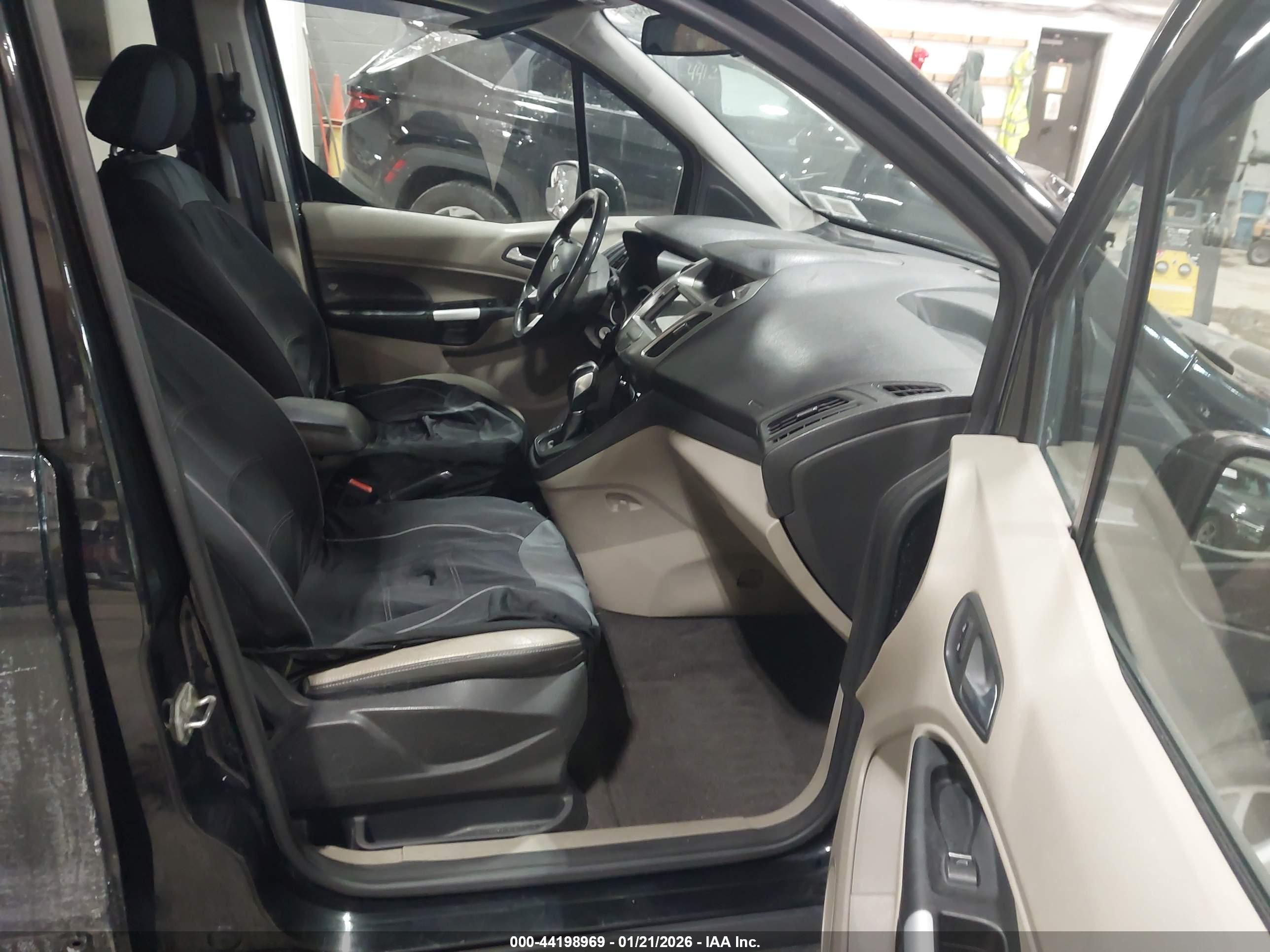 FORD TRANSIT image 5