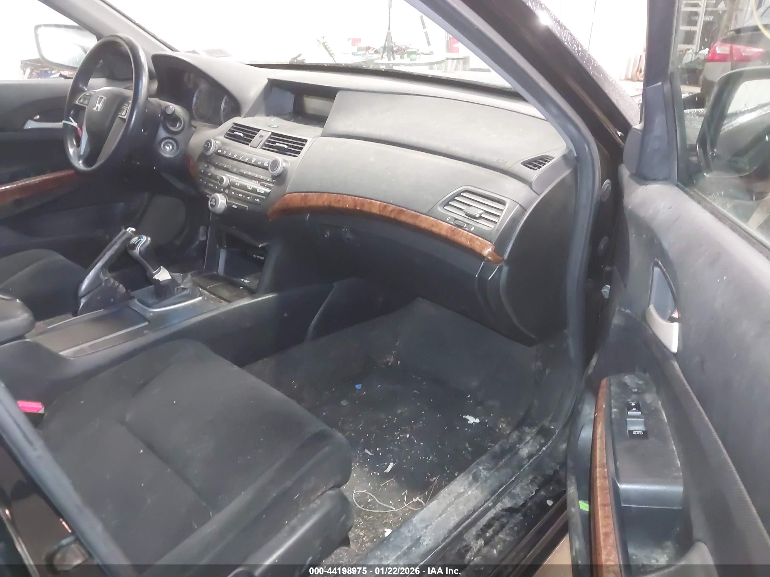 HONDA ACCORD image 5