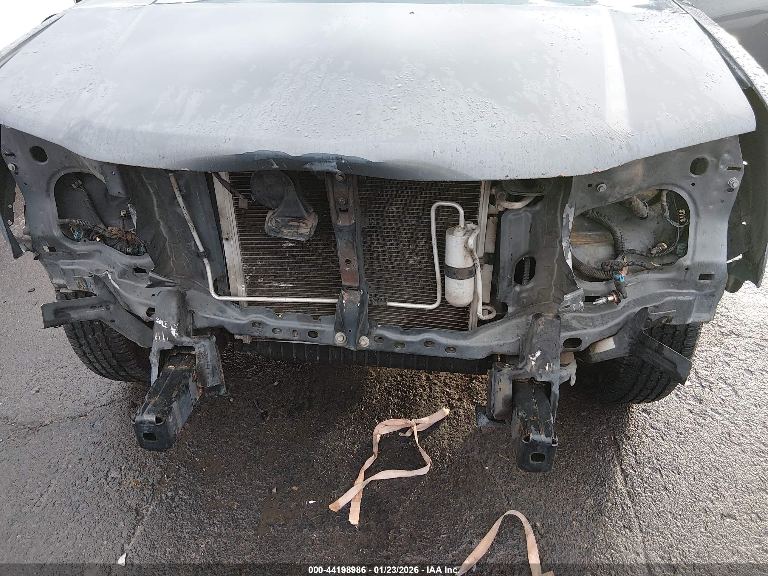 ISUZU I-290 image 6