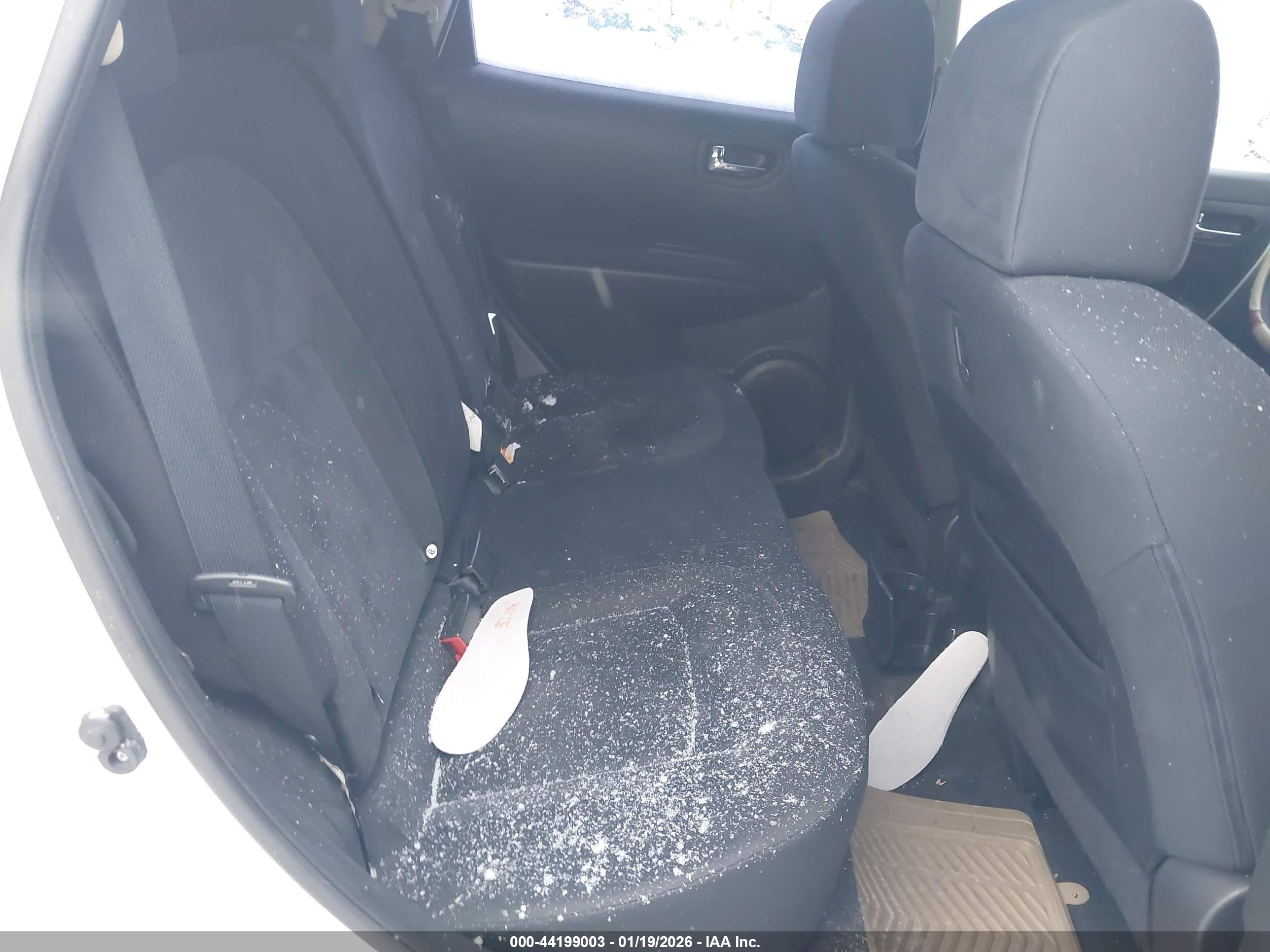 NISSAN ROGUE image 8
