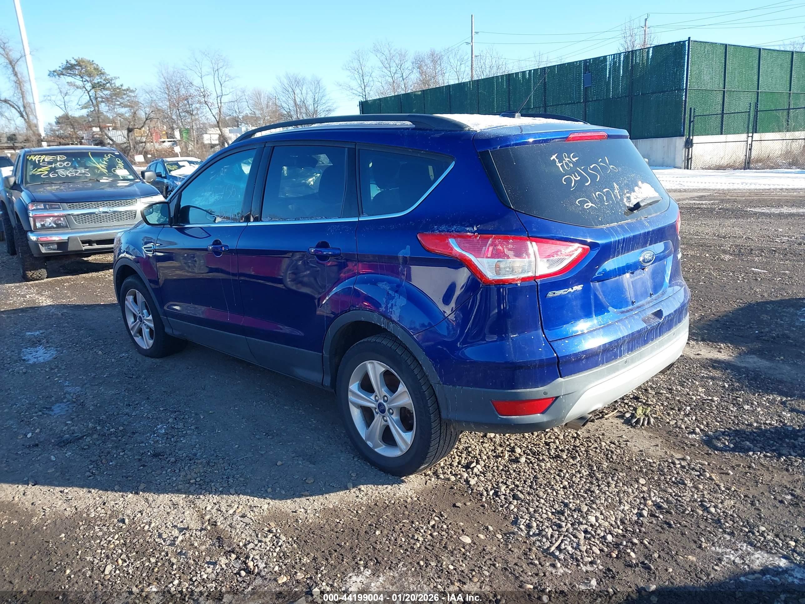 FORD ESCAPE image 3