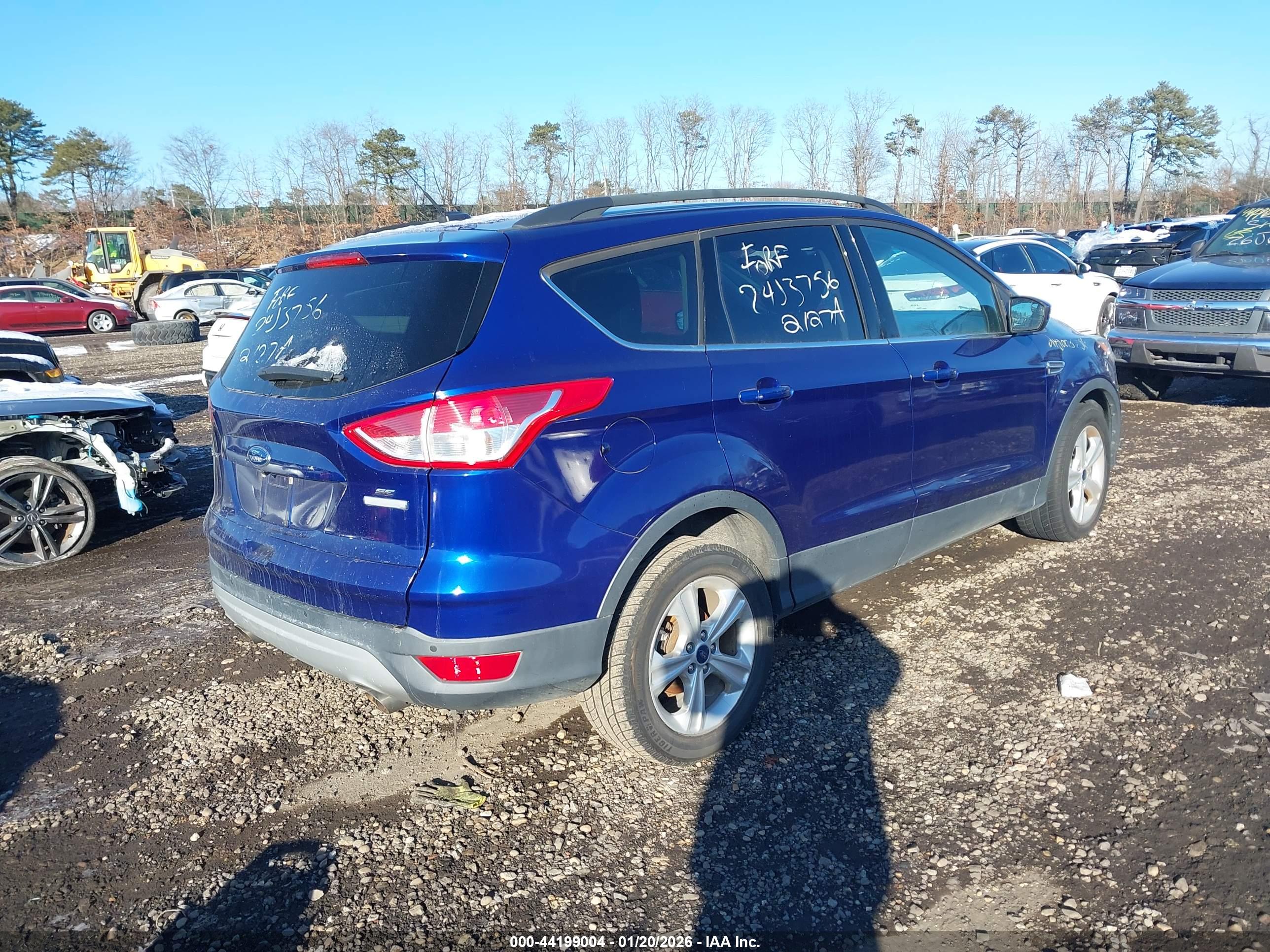 FORD ESCAPE image 4