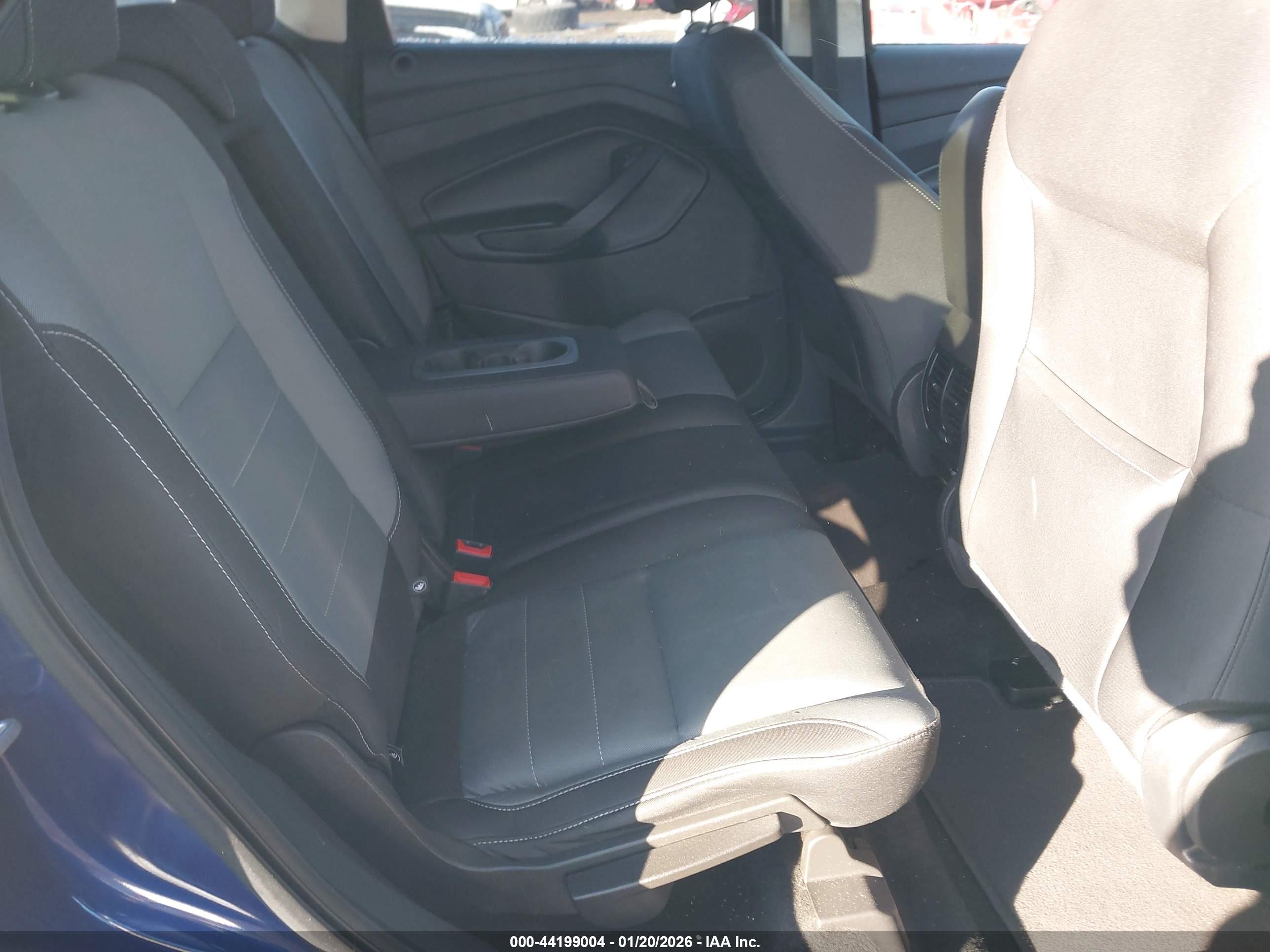 FORD ESCAPE image 8