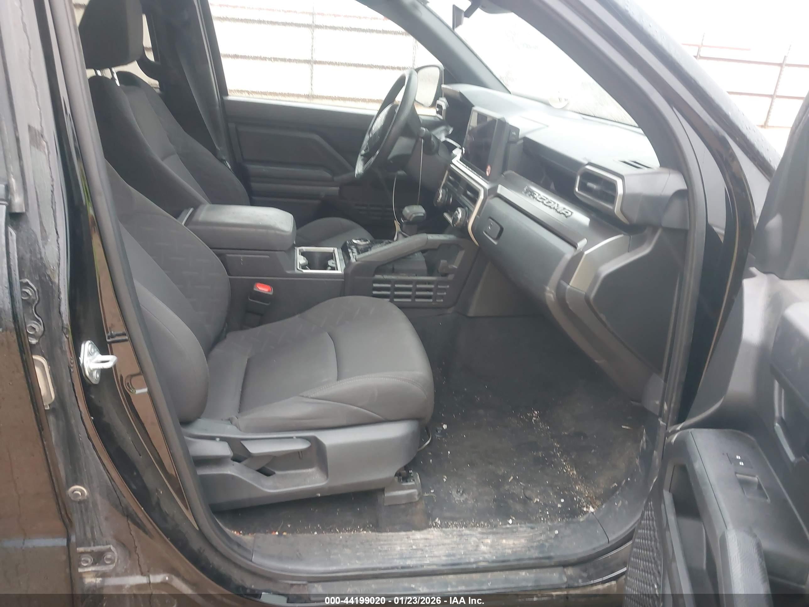 TOYOTA TACOMA image 5