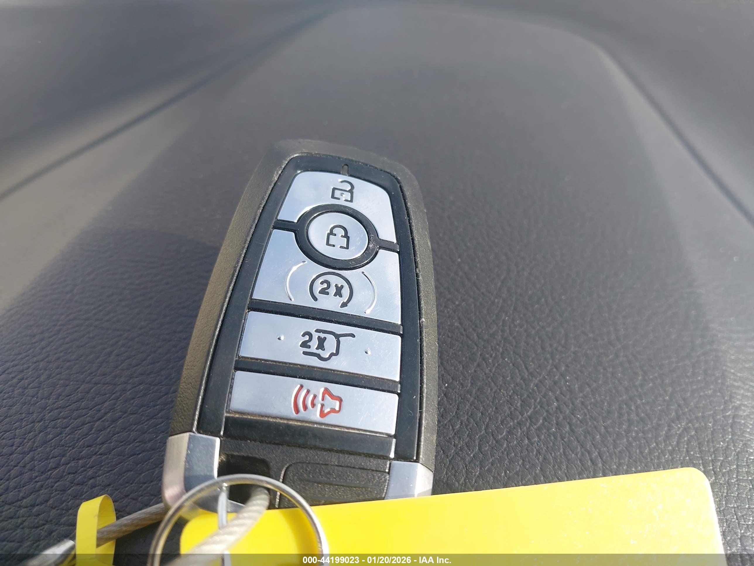 FORD EDGE image 11