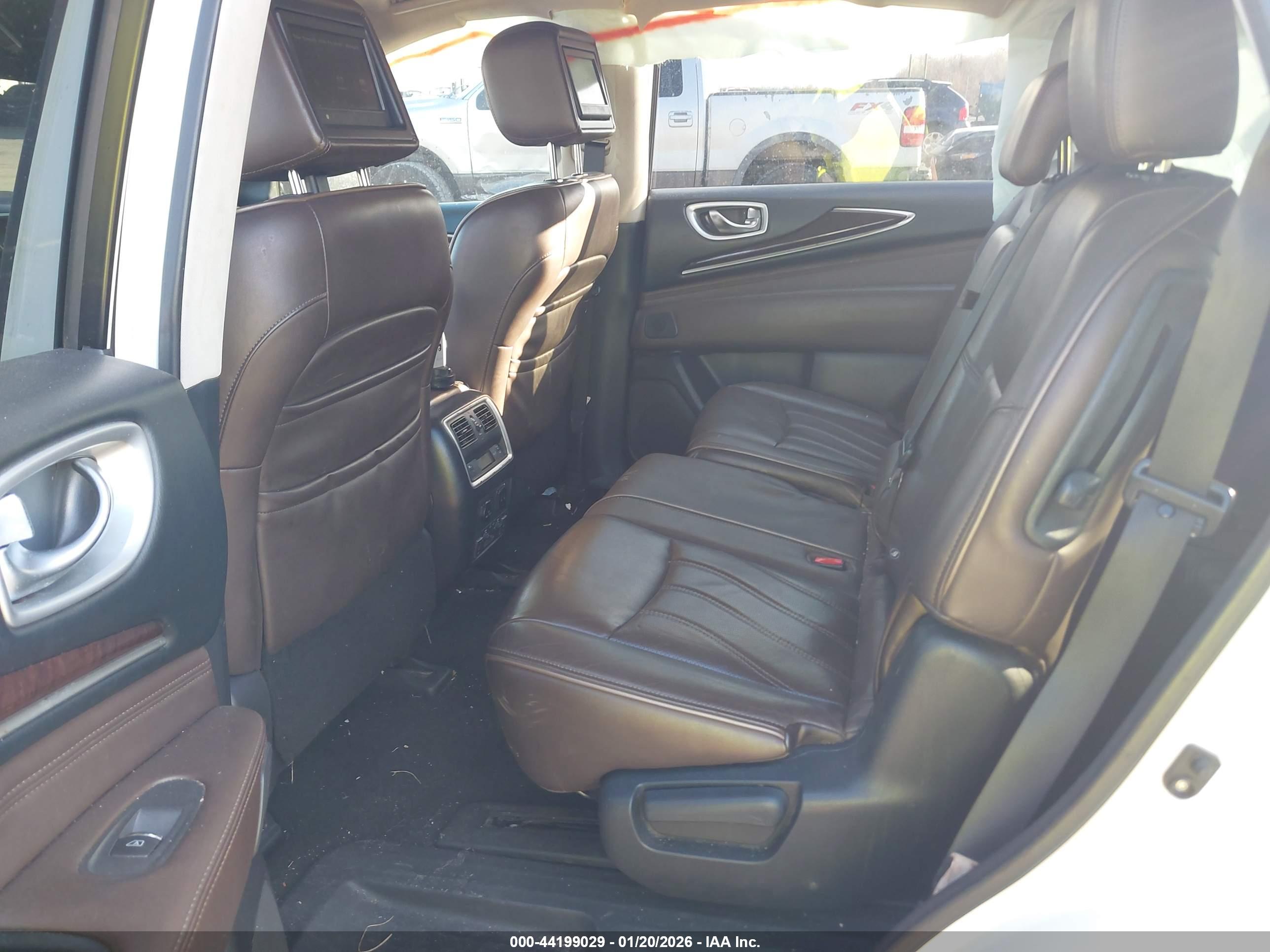 INFINITI QX60 image 8
