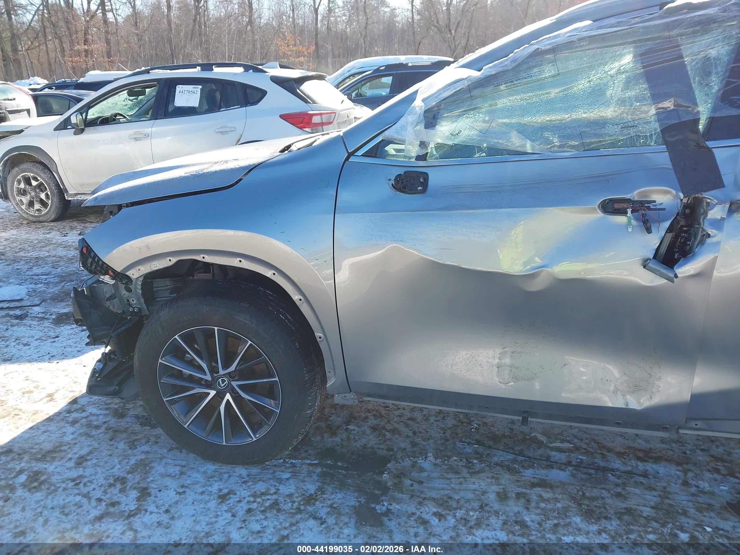 LEXUS NX image 6