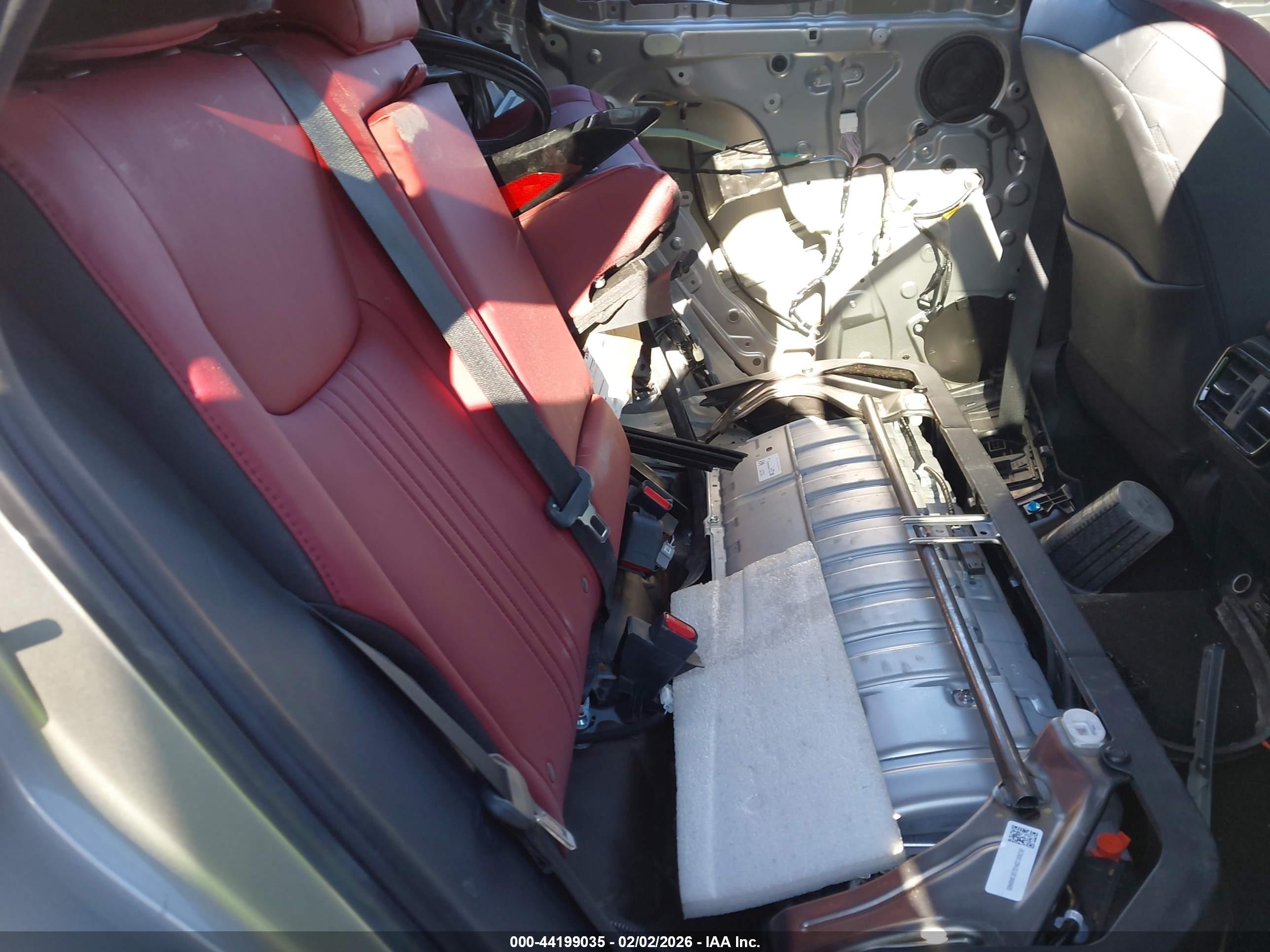 LEXUS NX image 8
