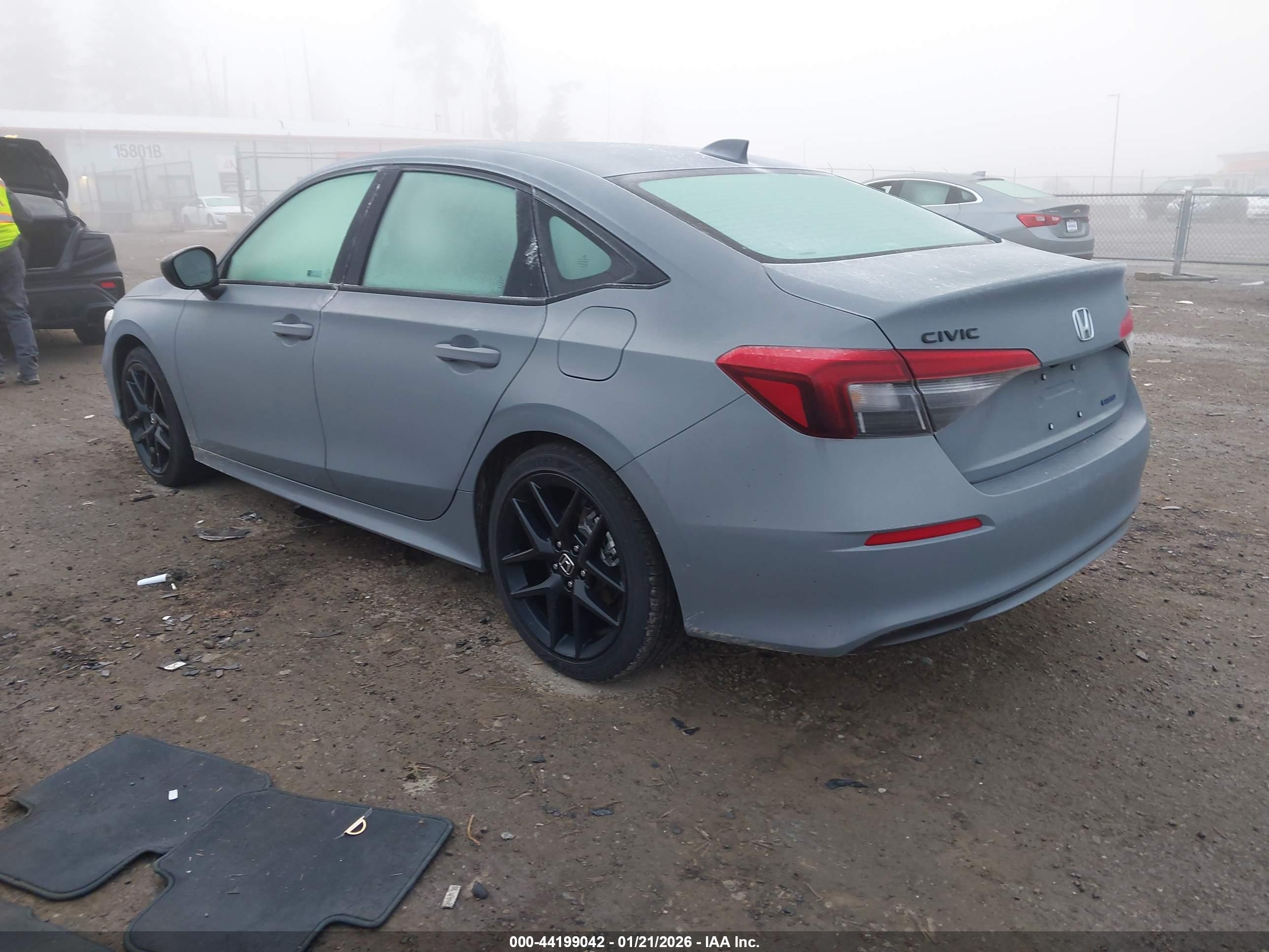 HONDA CIVIC image 3