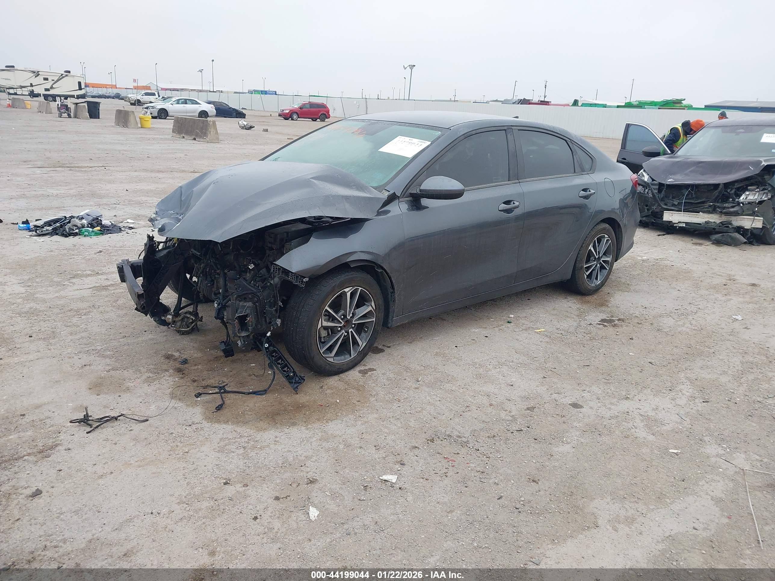 KIA FORTE image 2