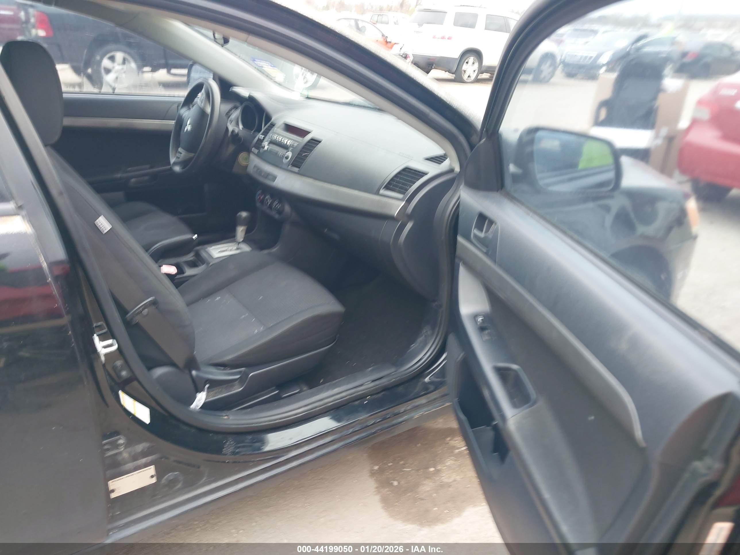 MITSUBISHI LANCER image 5