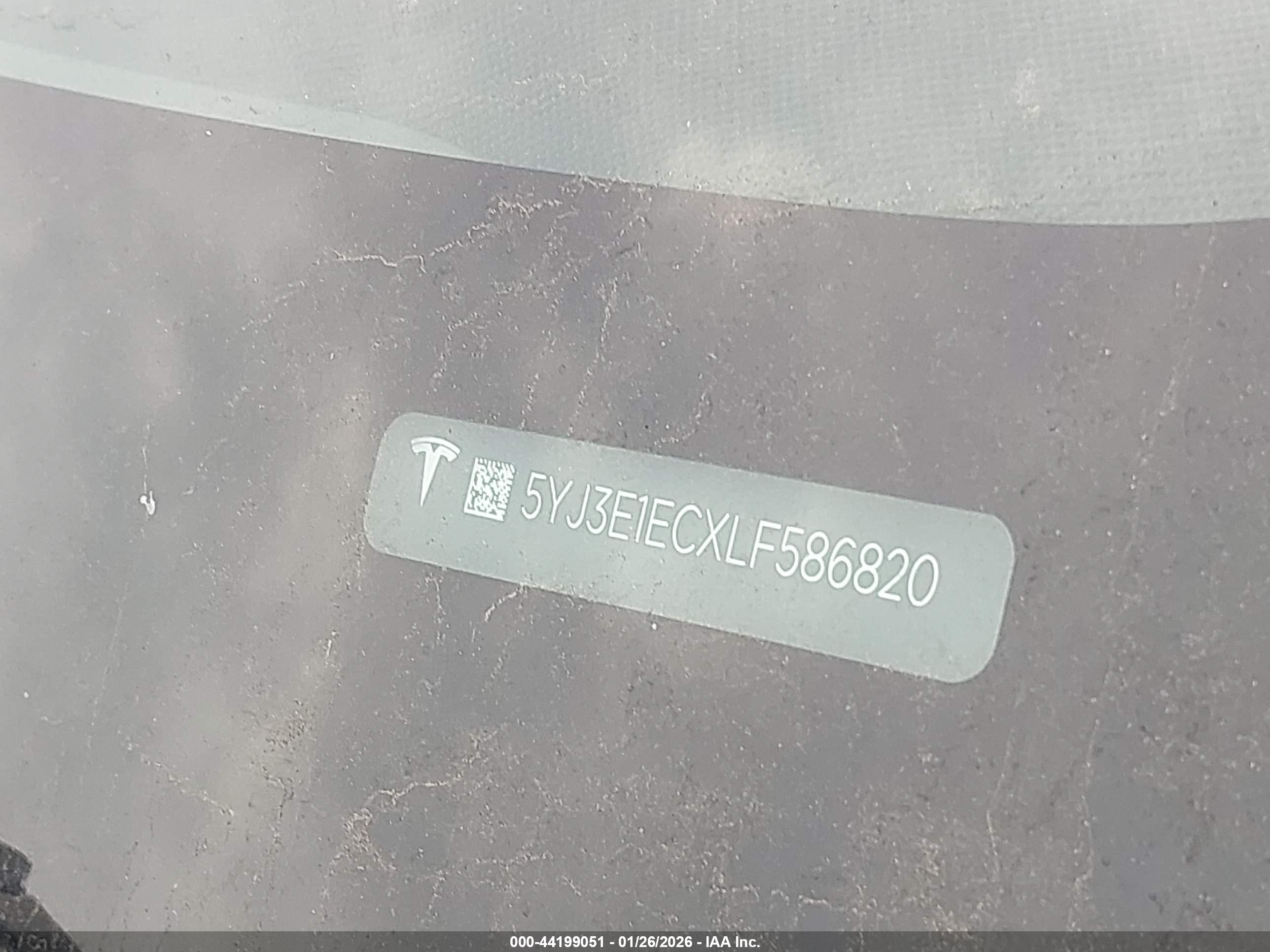 TESLA MODEL image 9
