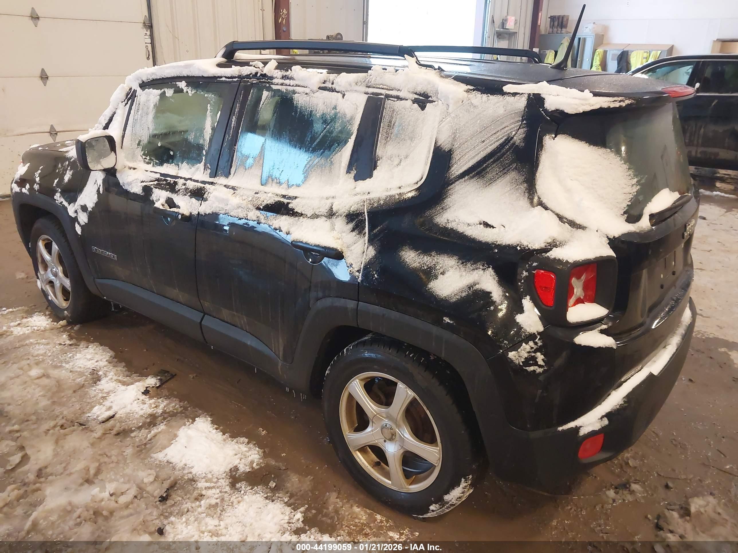 JEEP RENEGADE image 3