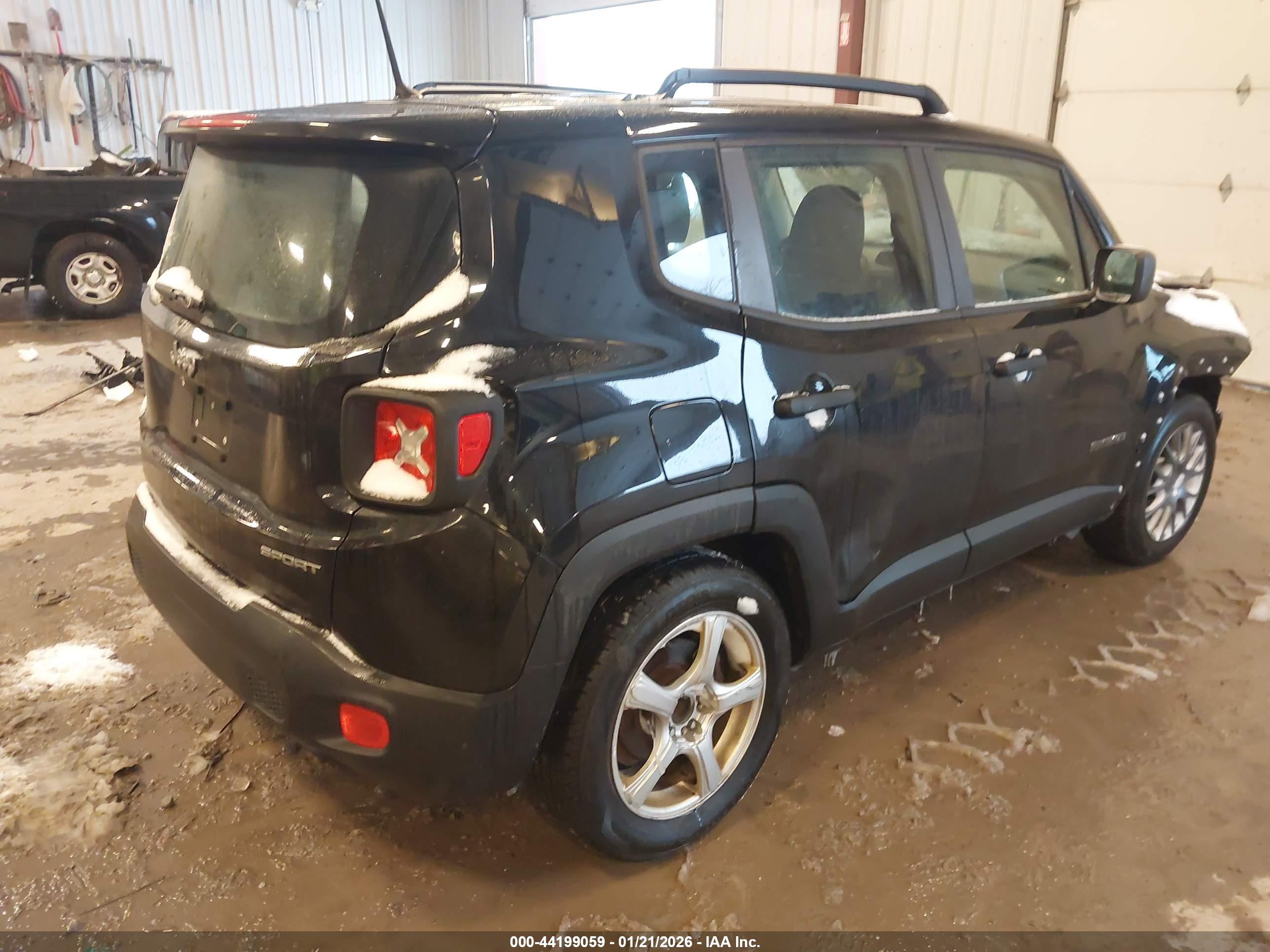 JEEP RENEGADE image 4