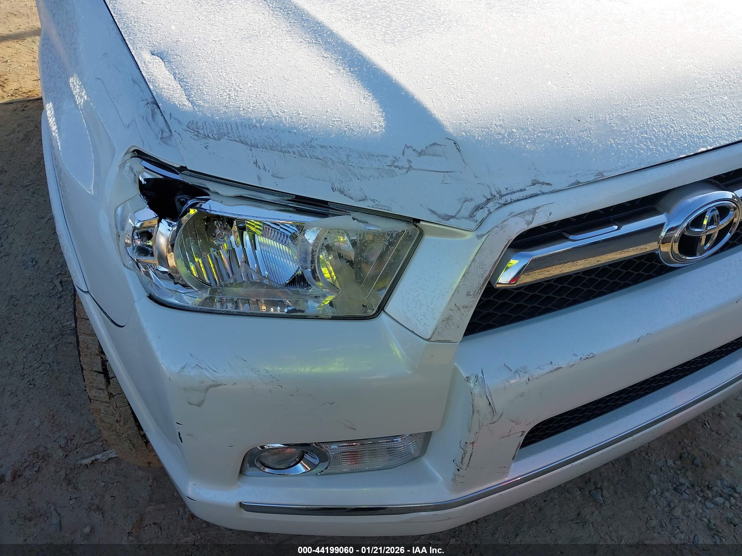 TOYOTA 4RUNNER image 6