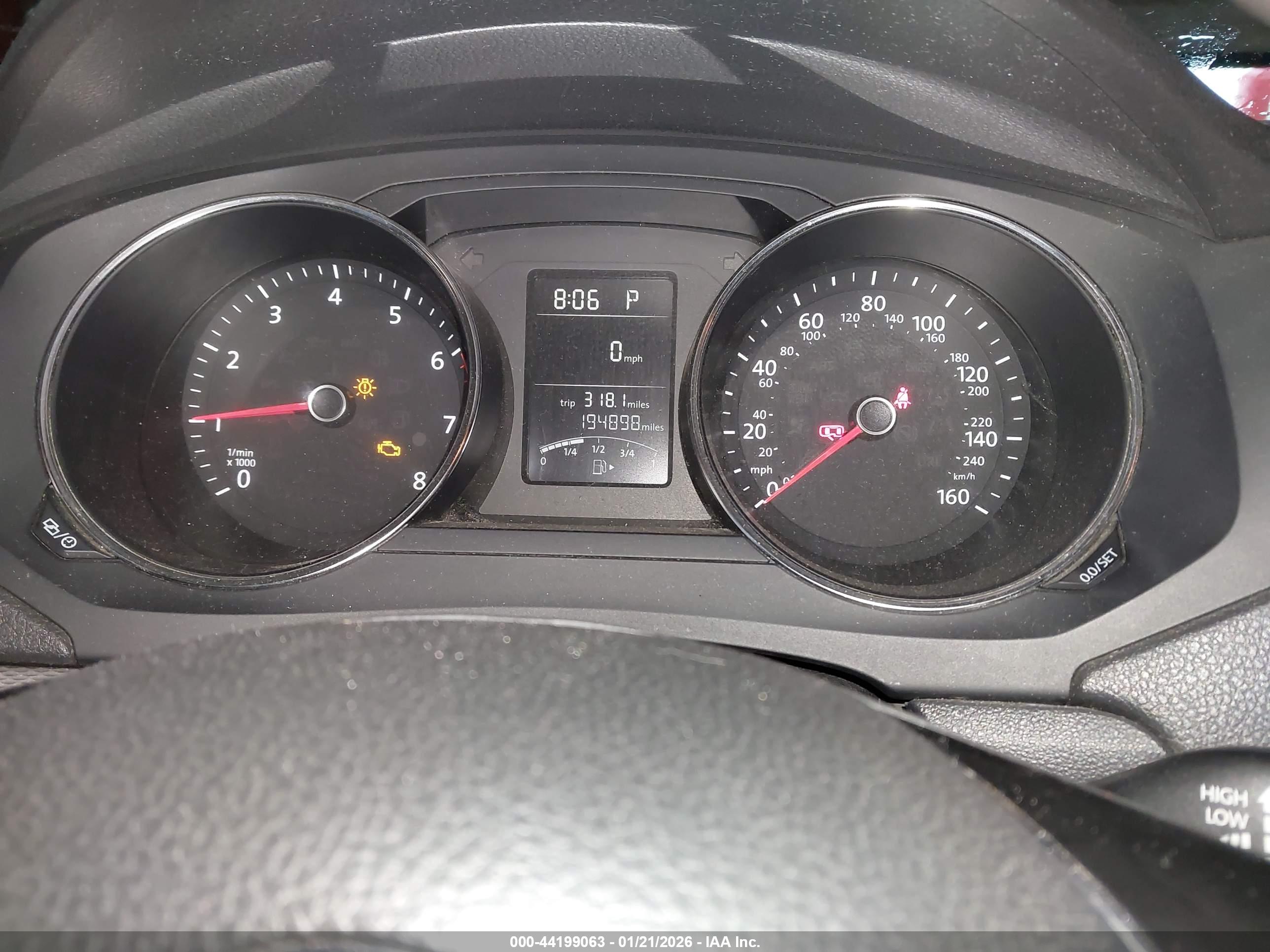 VOLKSWAGEN JETTA image 7