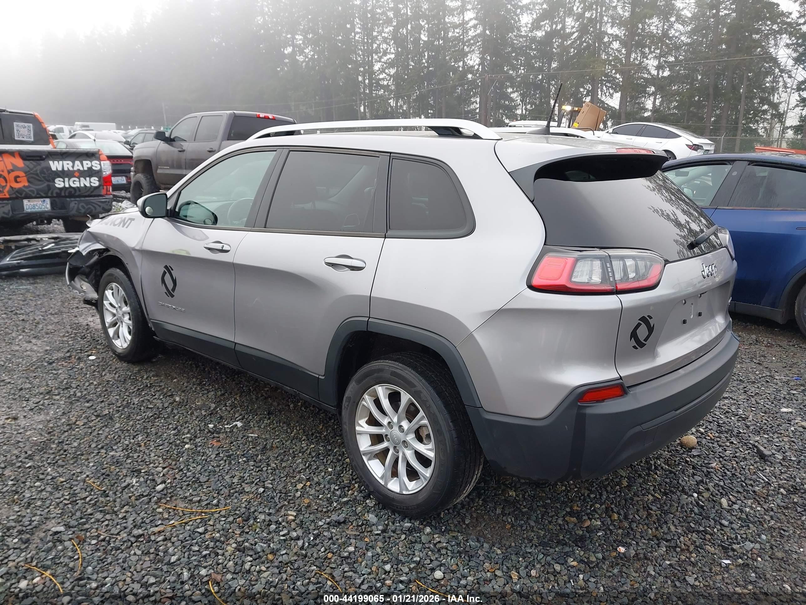 JEEP CHEROKEE image 3