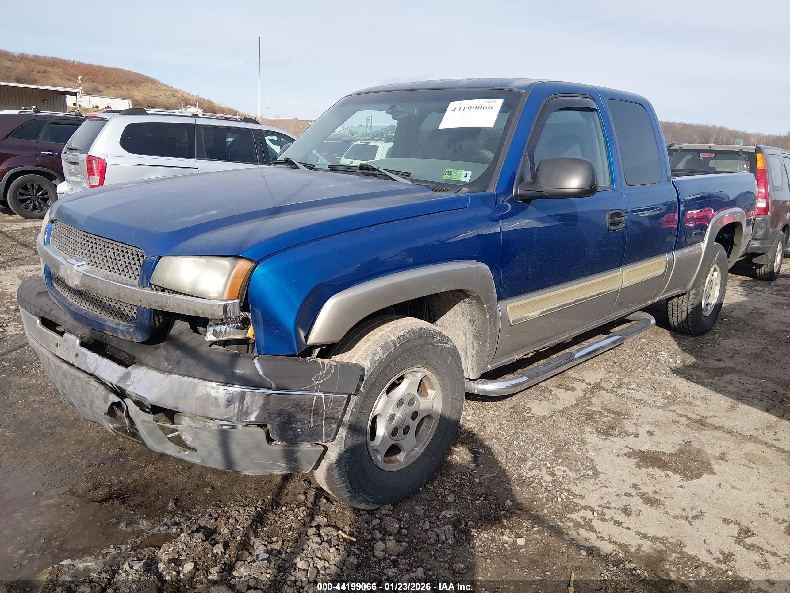 CHEVROLET SILVERADO image 2