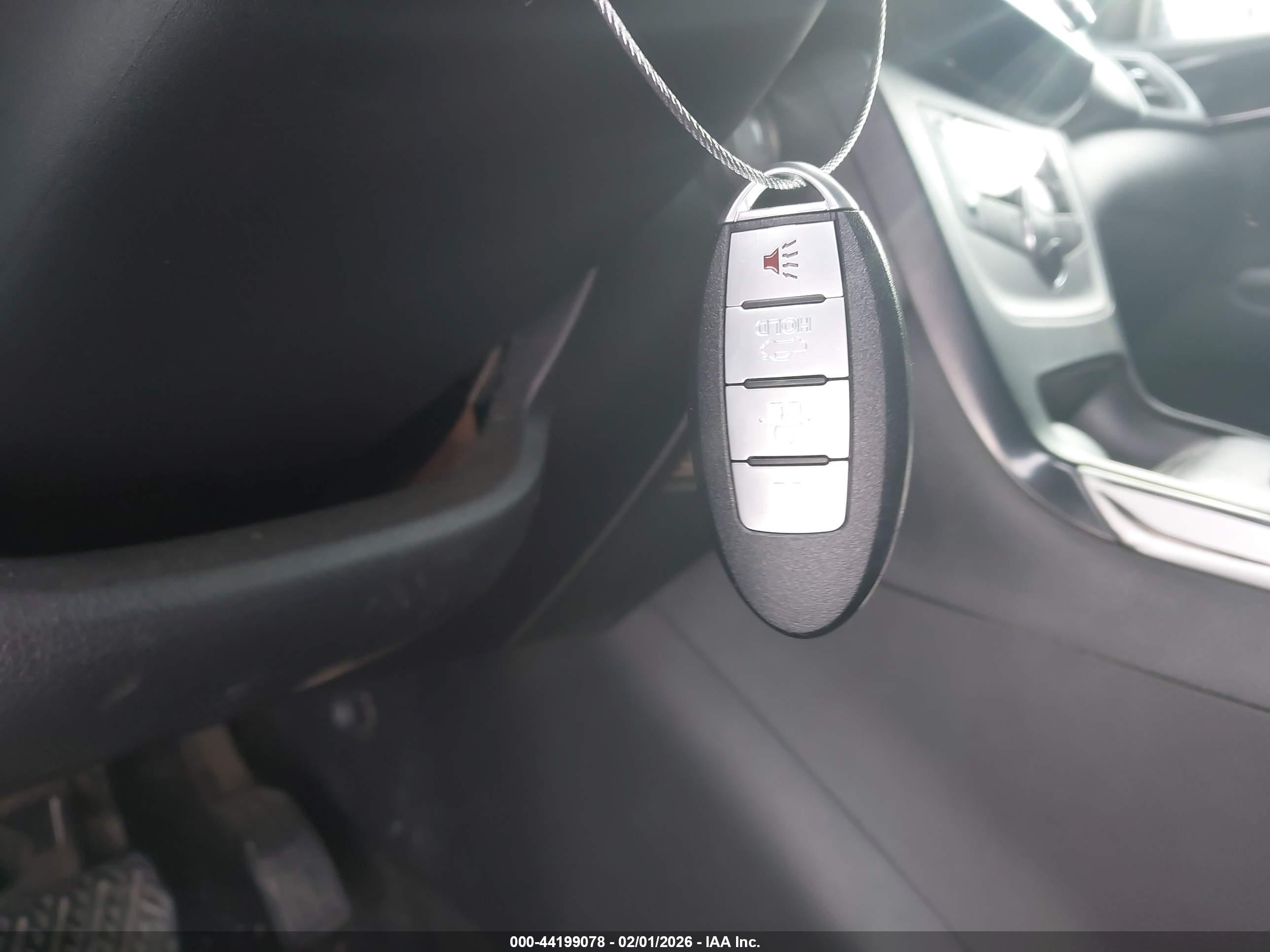NISSAN SENTRA image 11