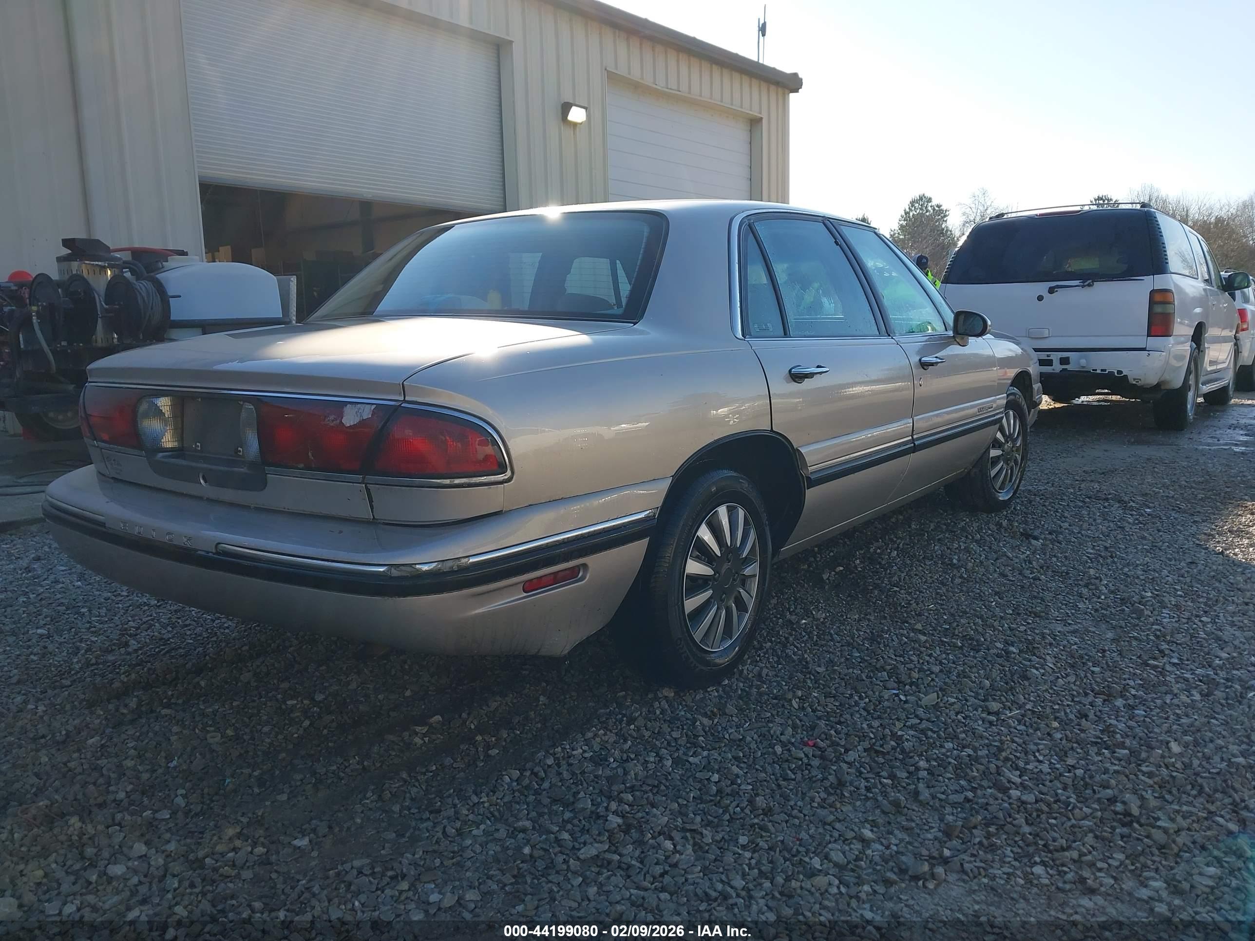 BUICK LESABRE image 4