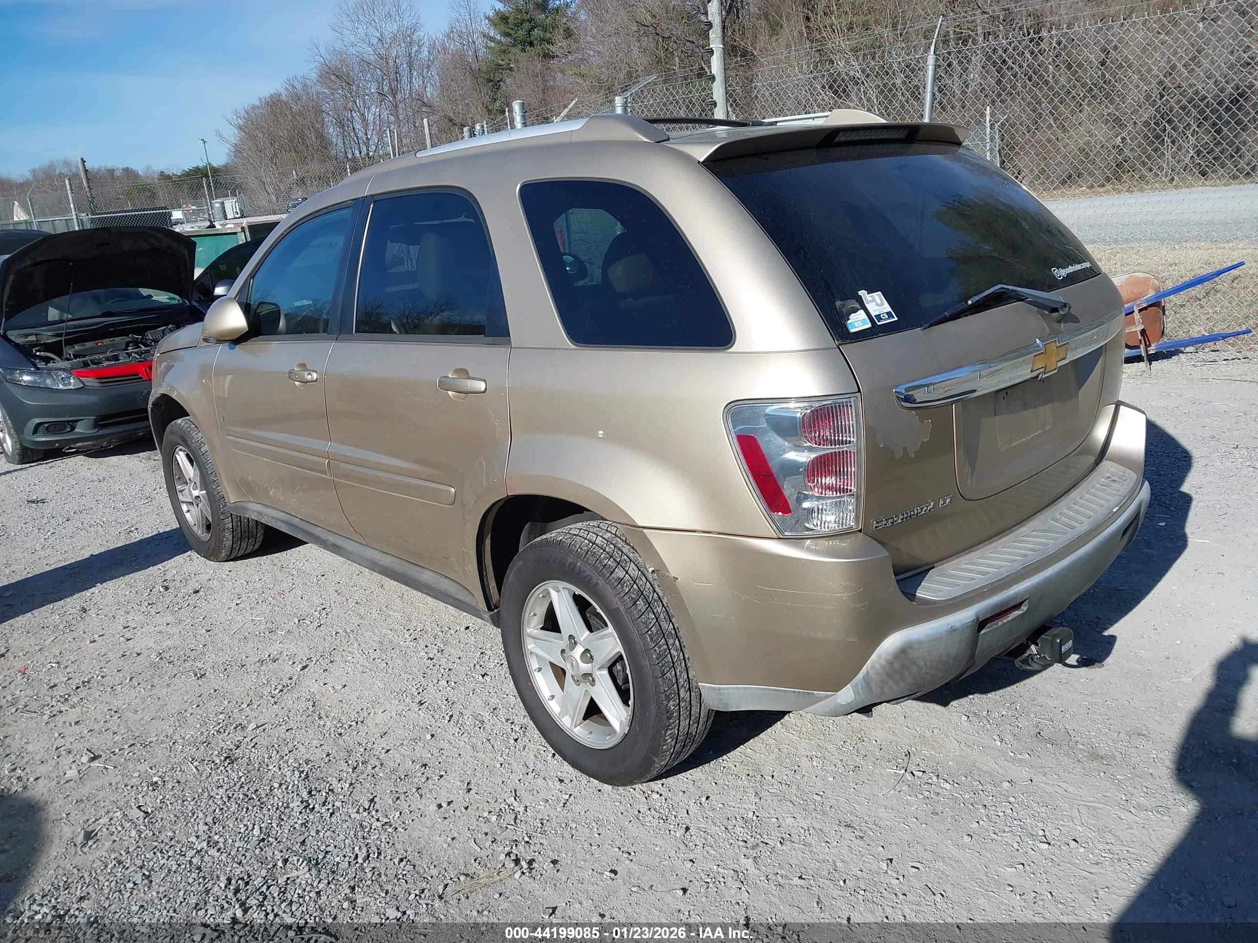 CHEVROLET EQUINOX image 3