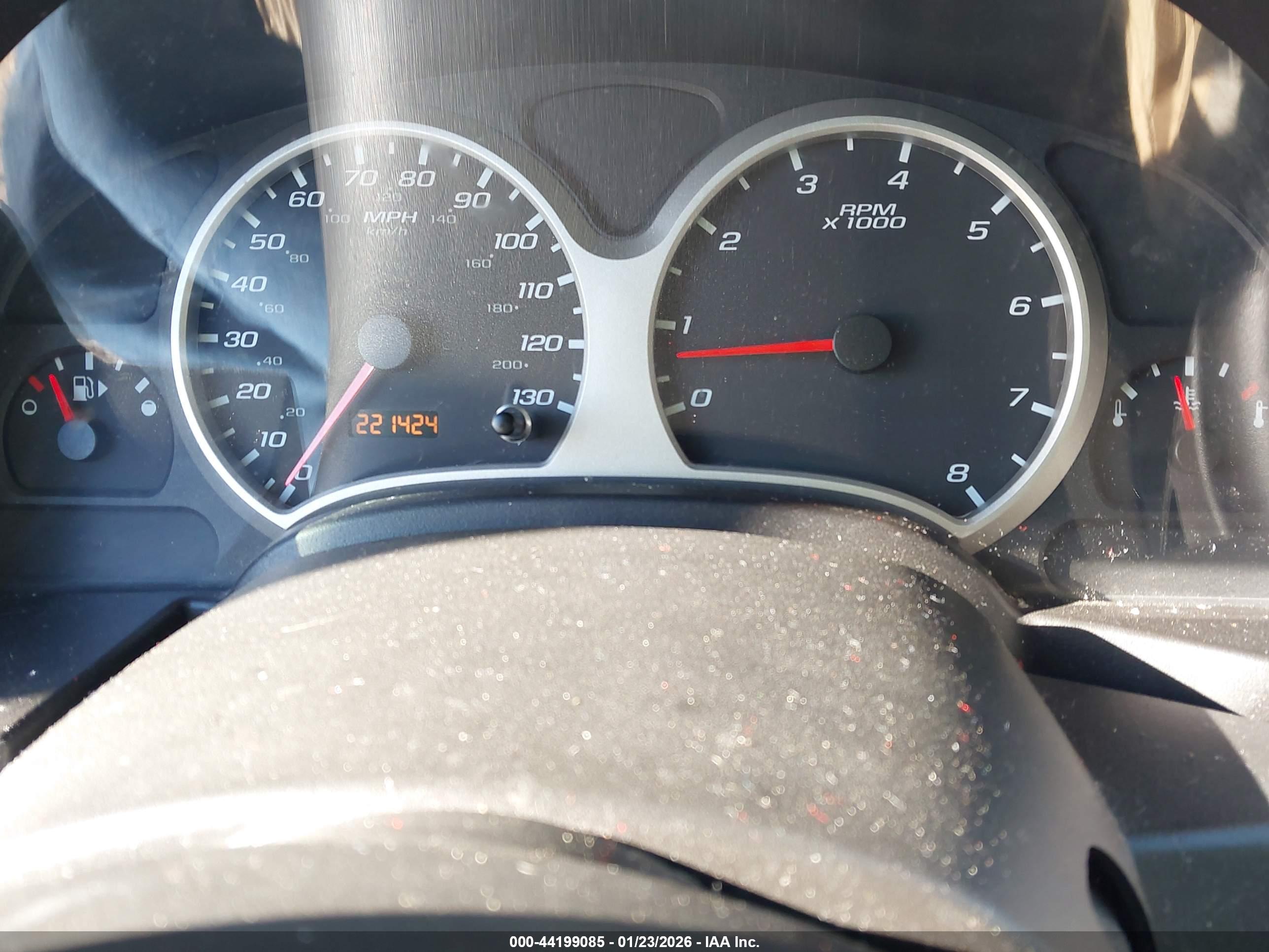 CHEVROLET EQUINOX image 7