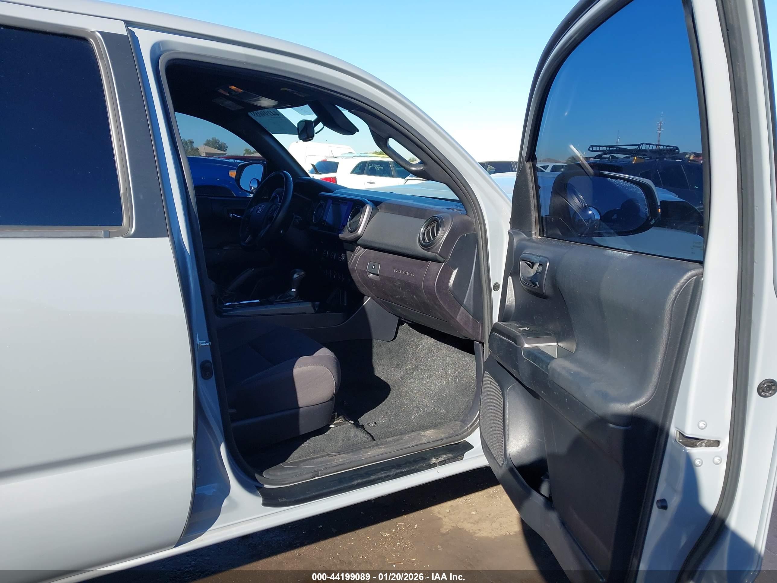 TOYOTA TACOMA image 5