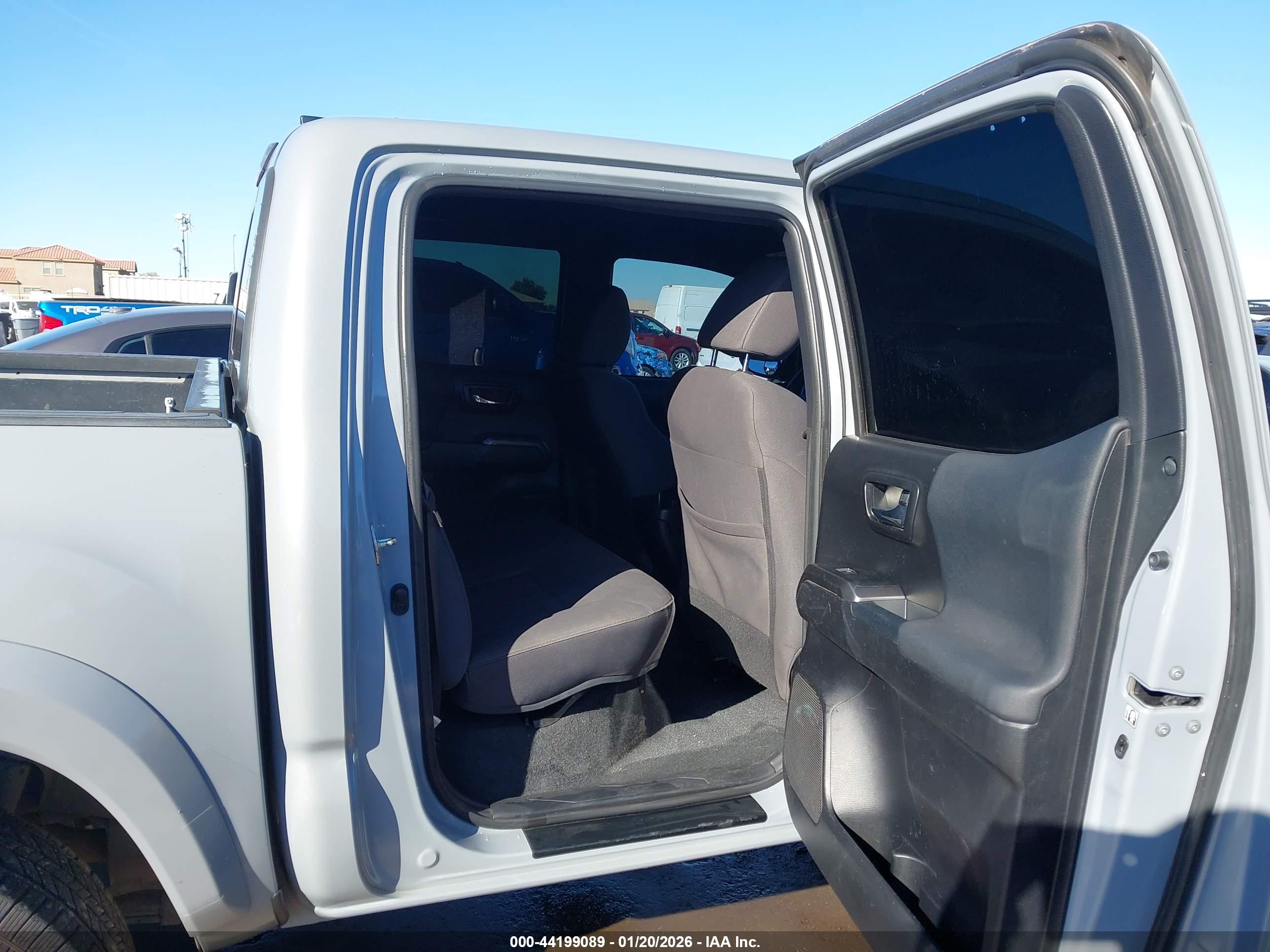 TOYOTA TACOMA image 8