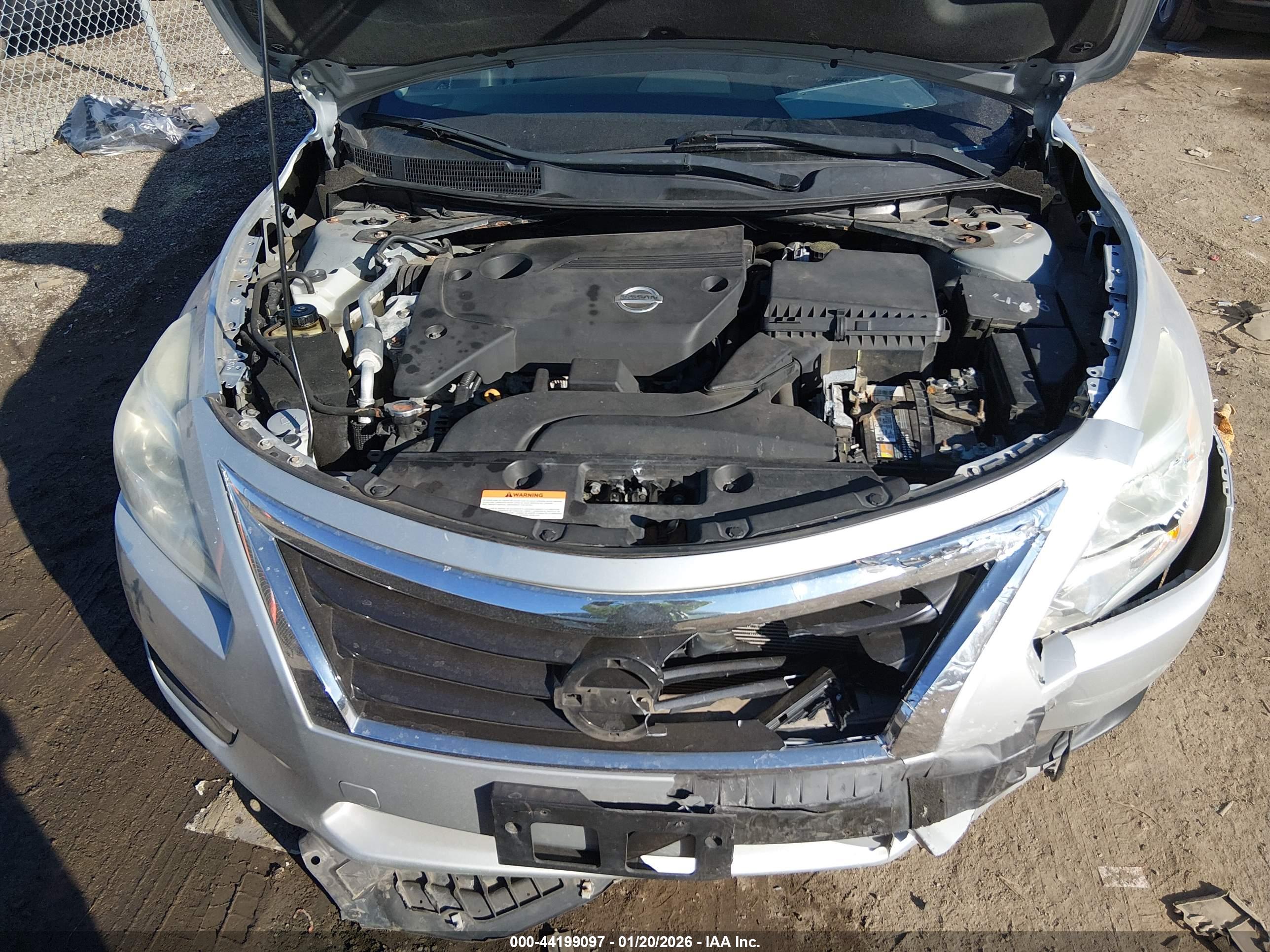 NISSAN ALTIMA image 10