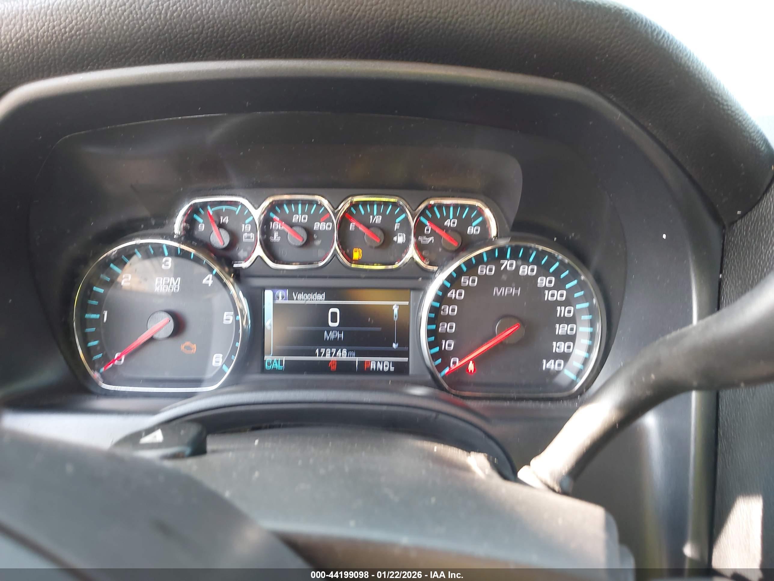 CHEVROLET SILVERADO image 7