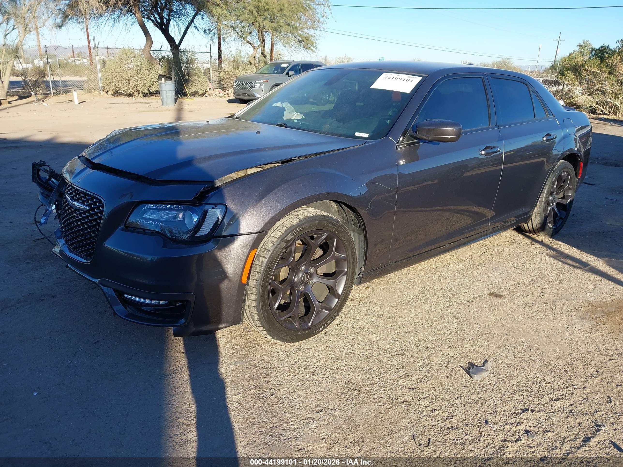 CHRYSLER 300 image 2