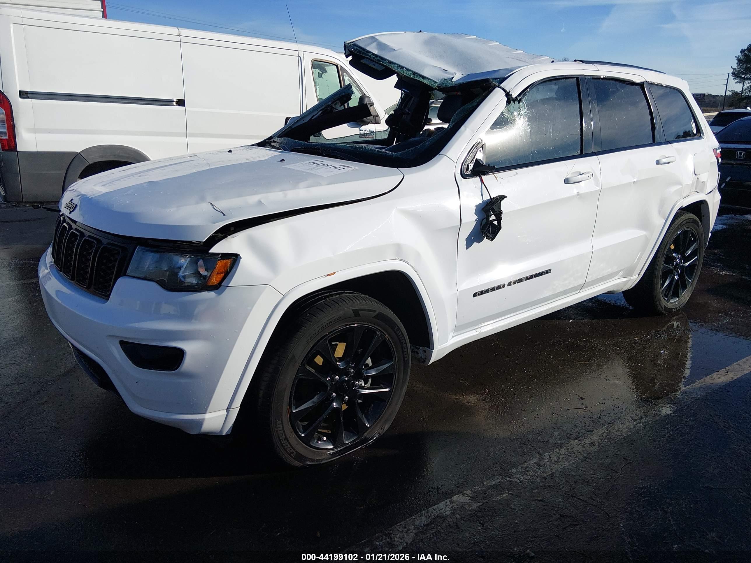 JEEP GRAND image 2
