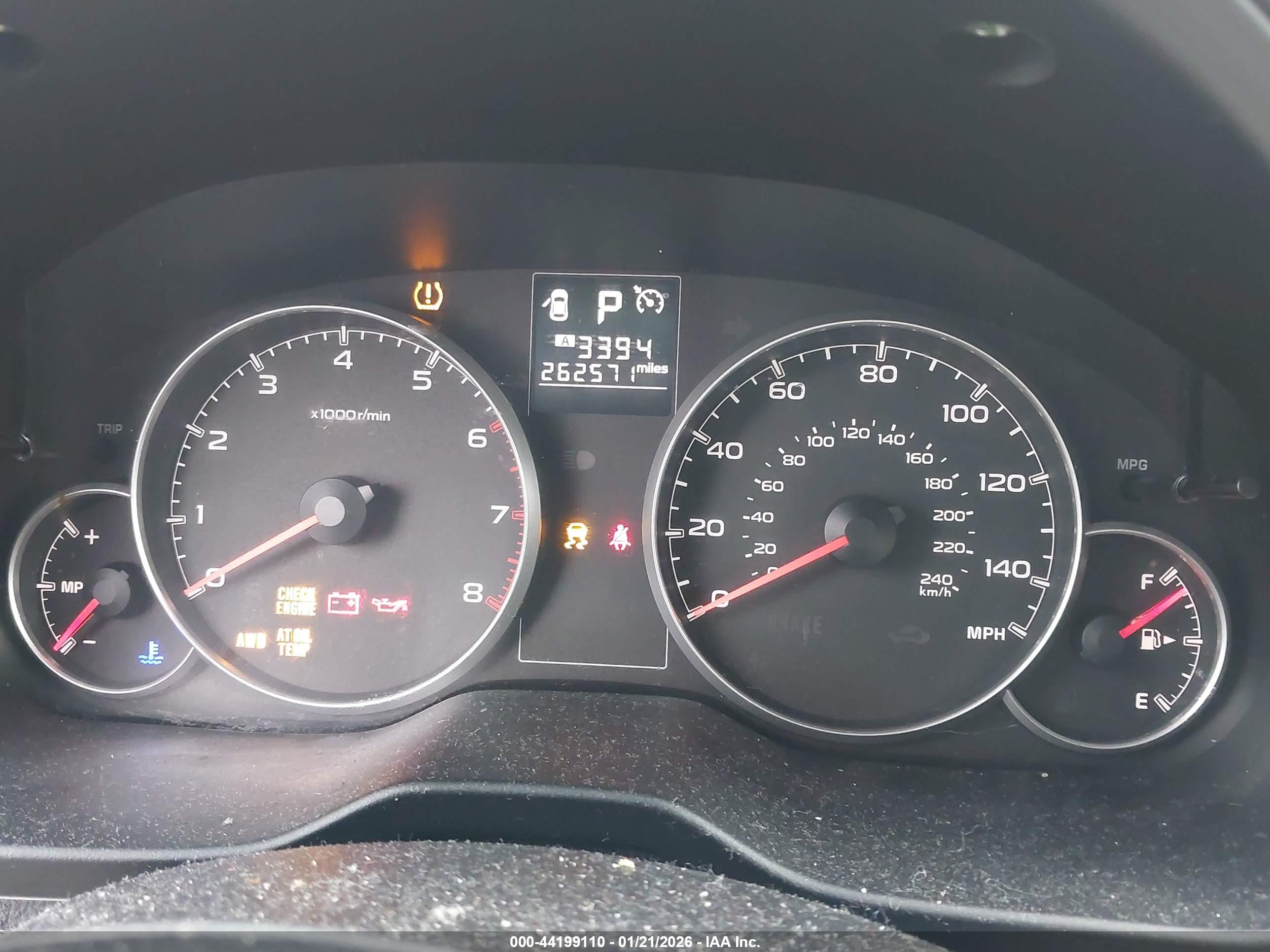 SUBARU OUTBACK image 7