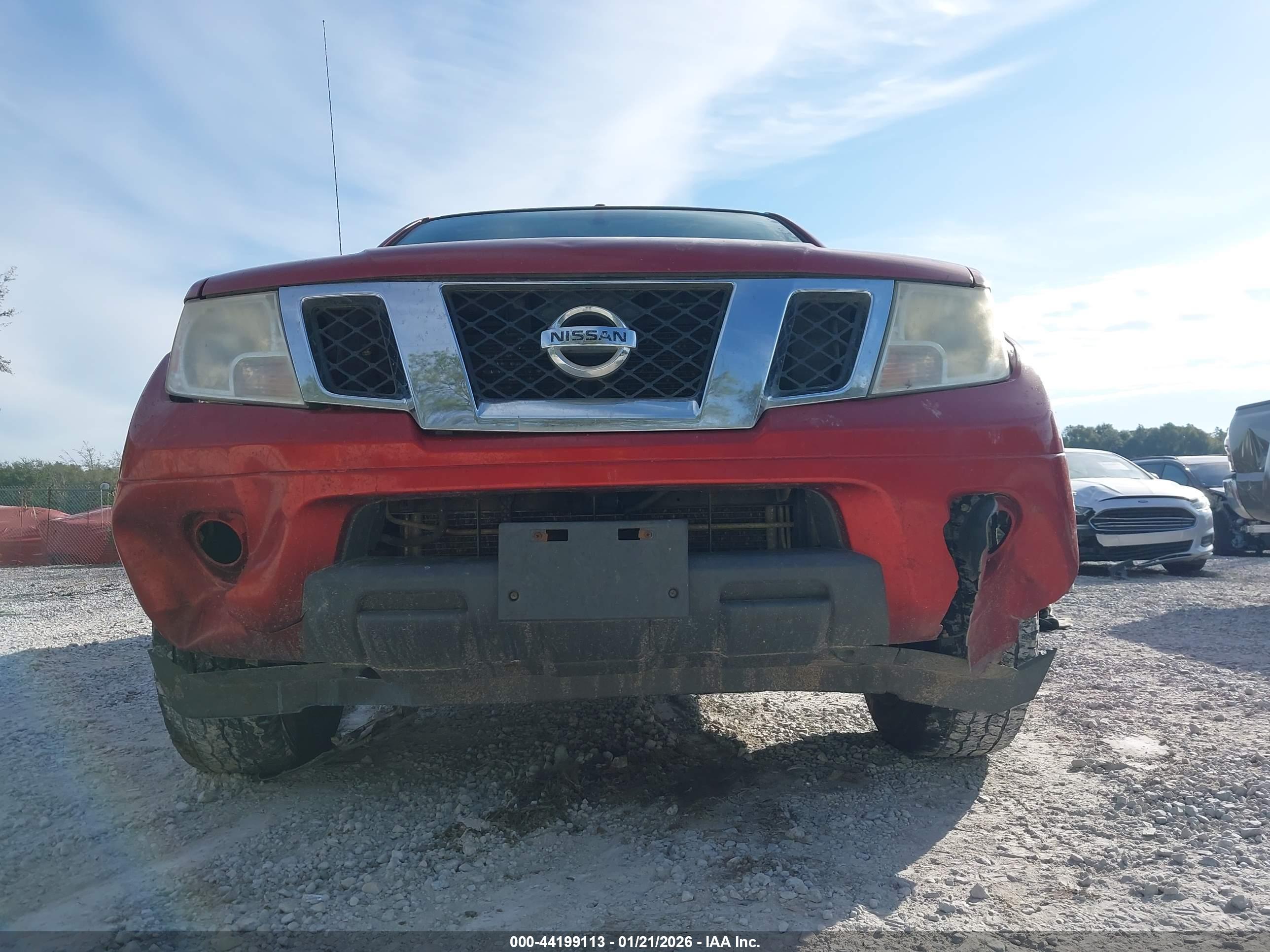 NISSAN FRONTIER image 6