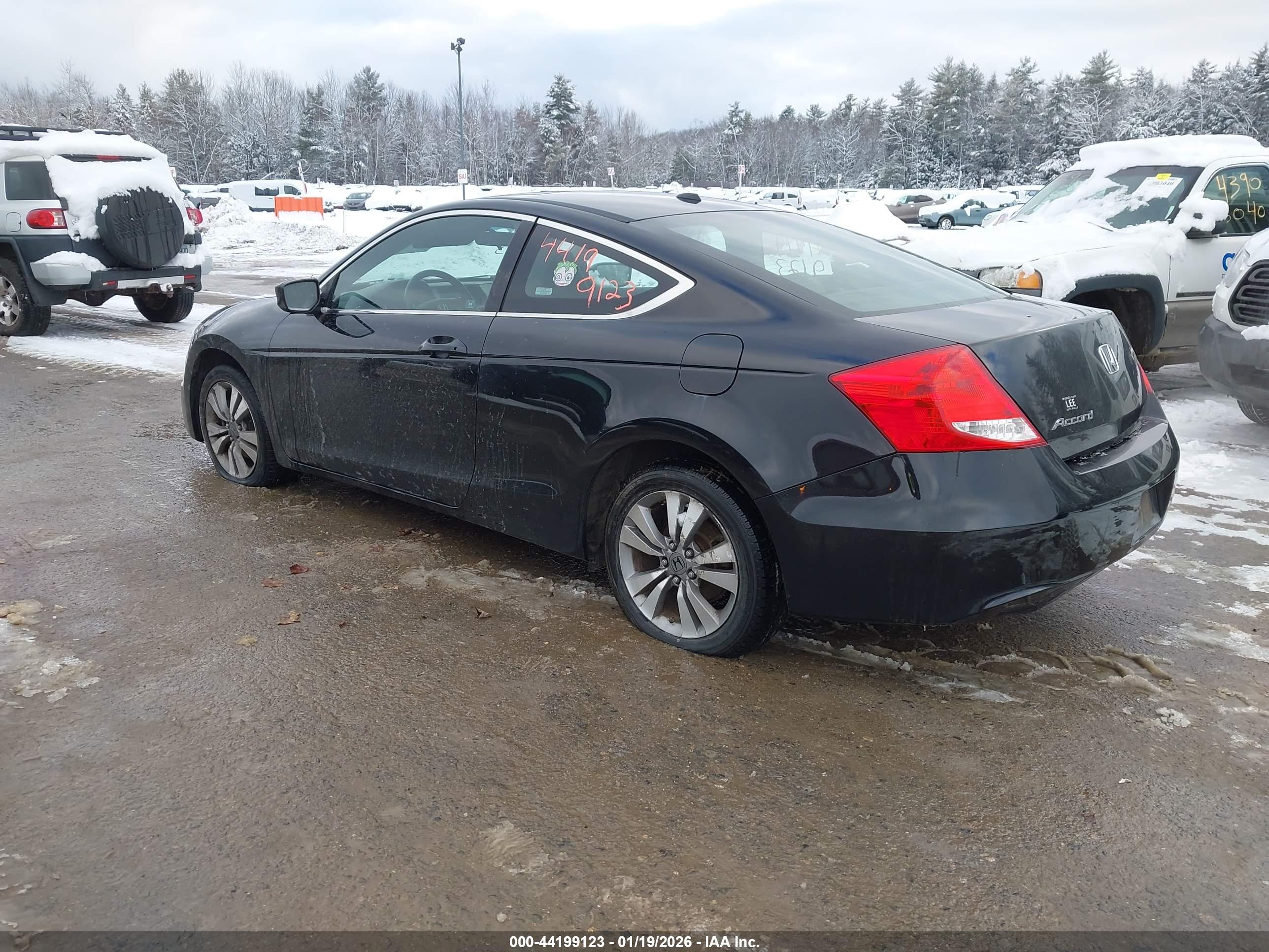 HONDA ACCORD image 3