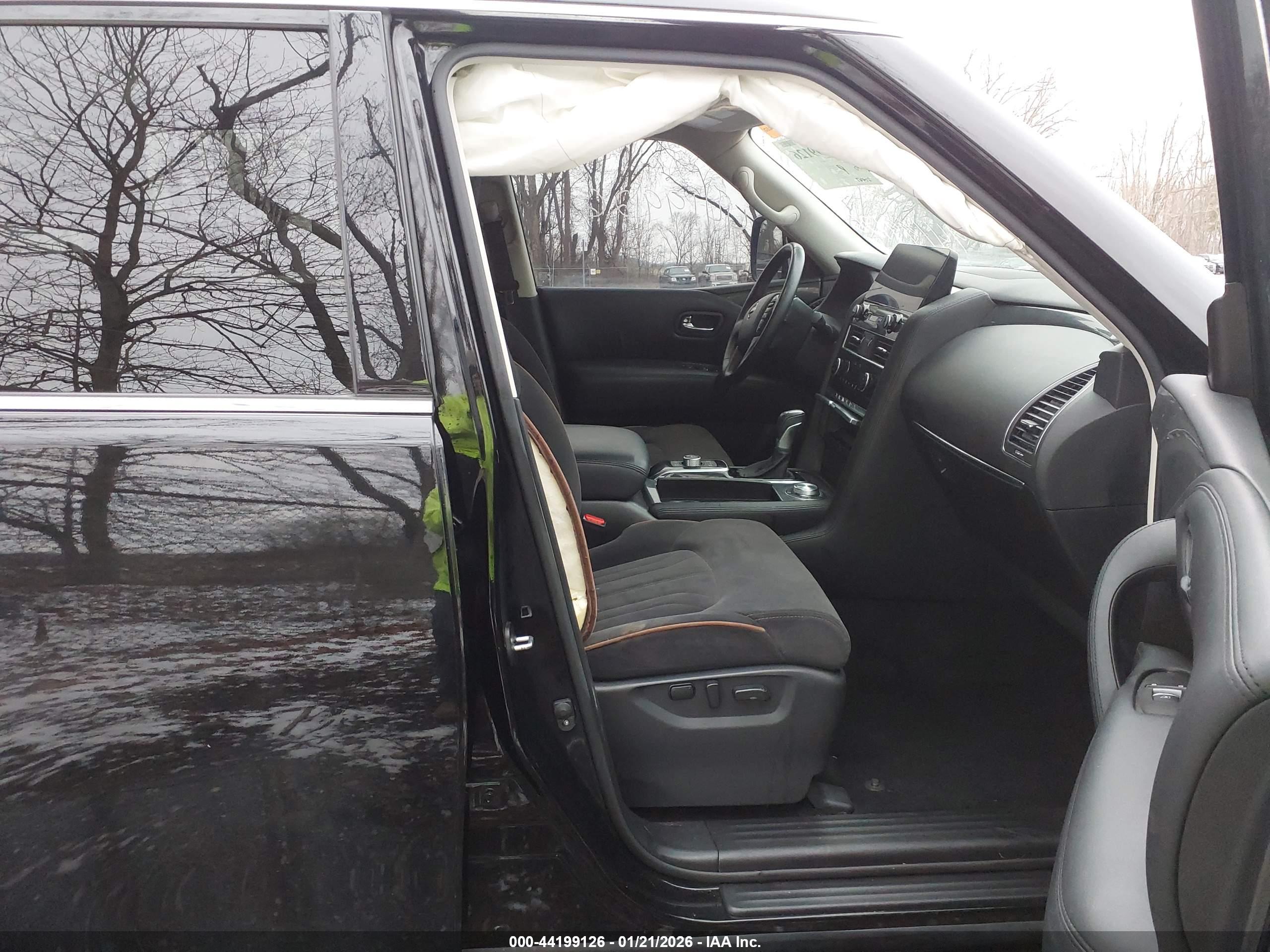 NISSAN ARMADA image 5