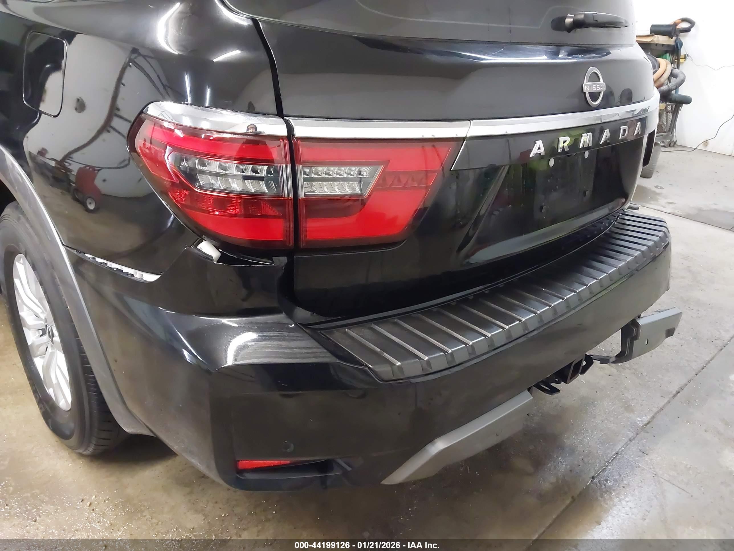 NISSAN ARMADA image 6