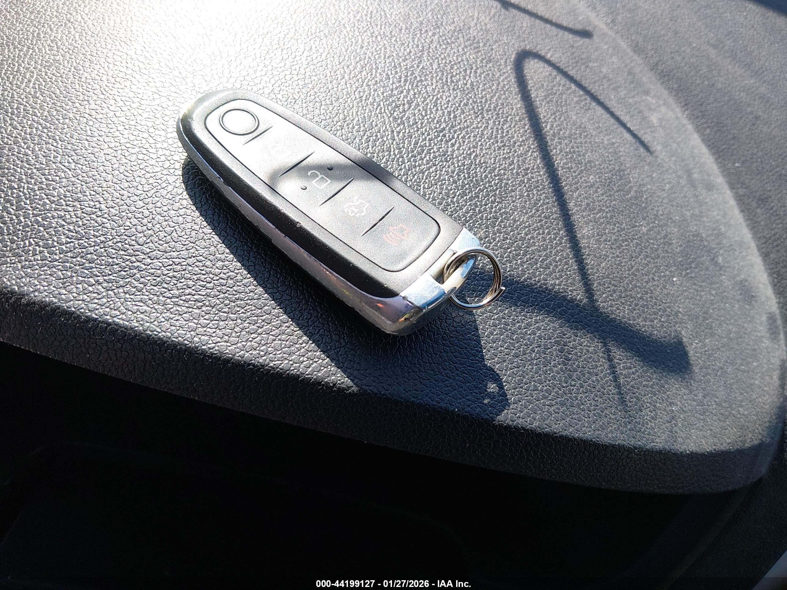 FORD EXPLORER image 11