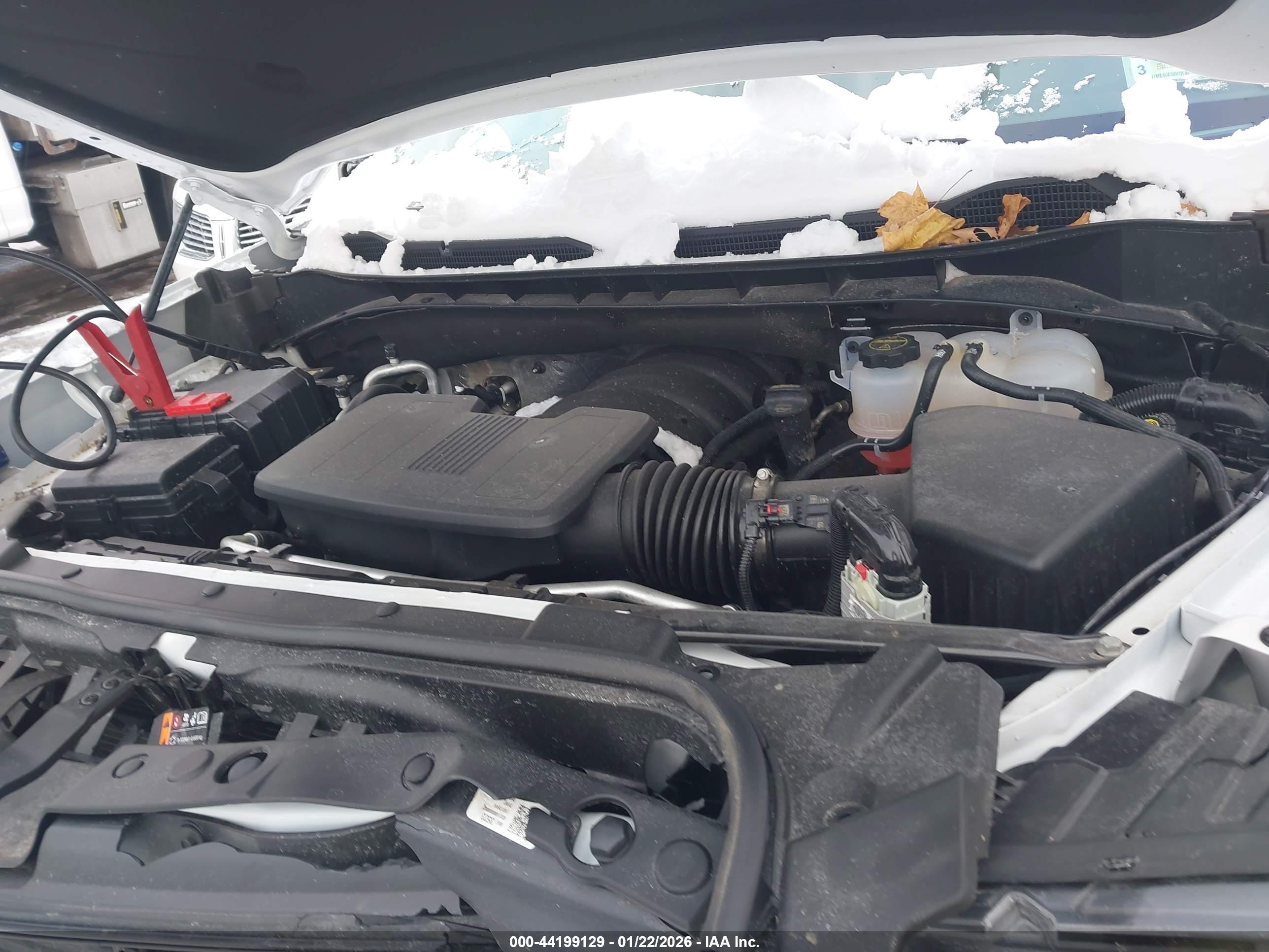 CHEVROLET SILVERADO image 10