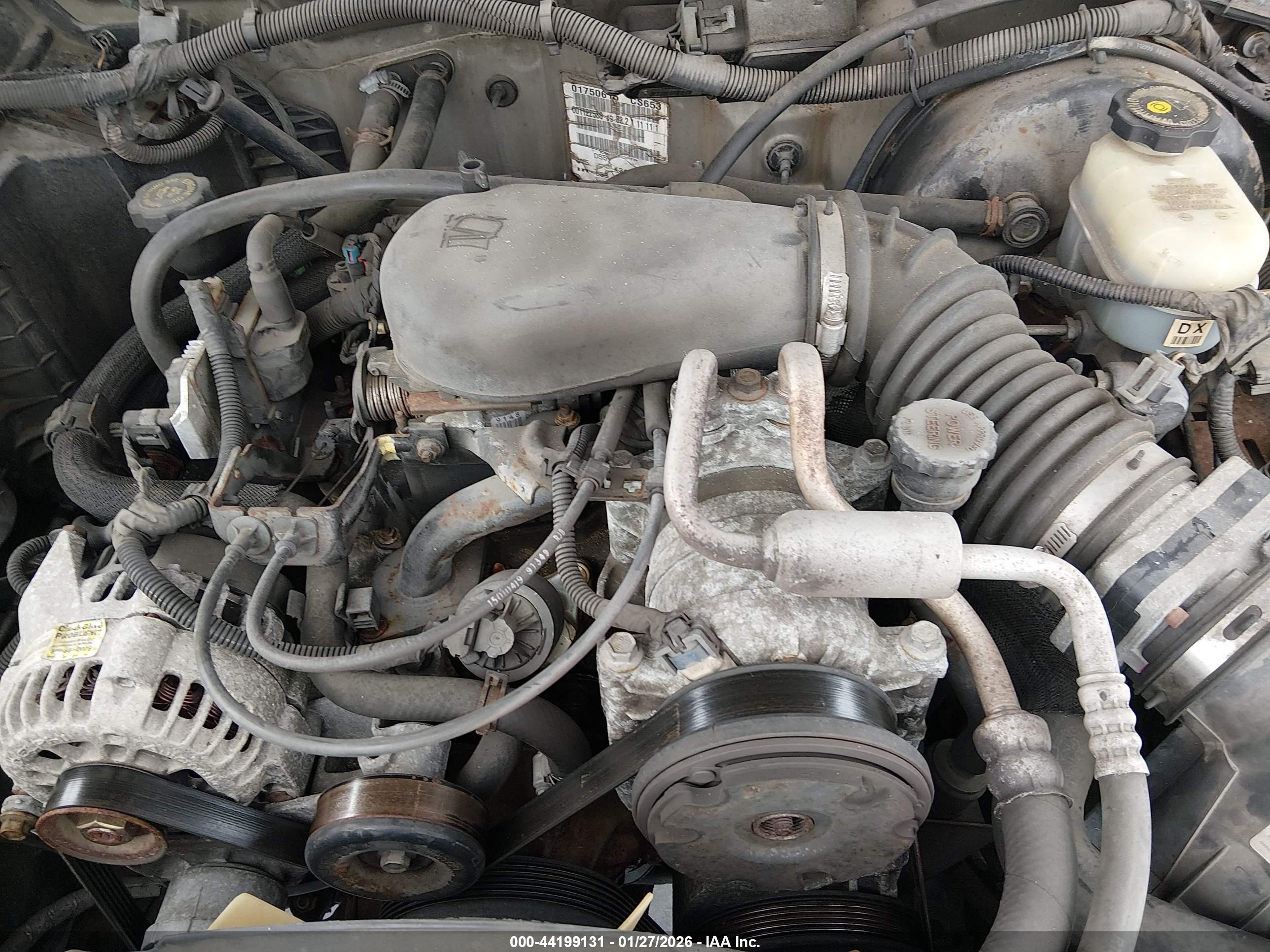 CHEVROLET S-10 image 6