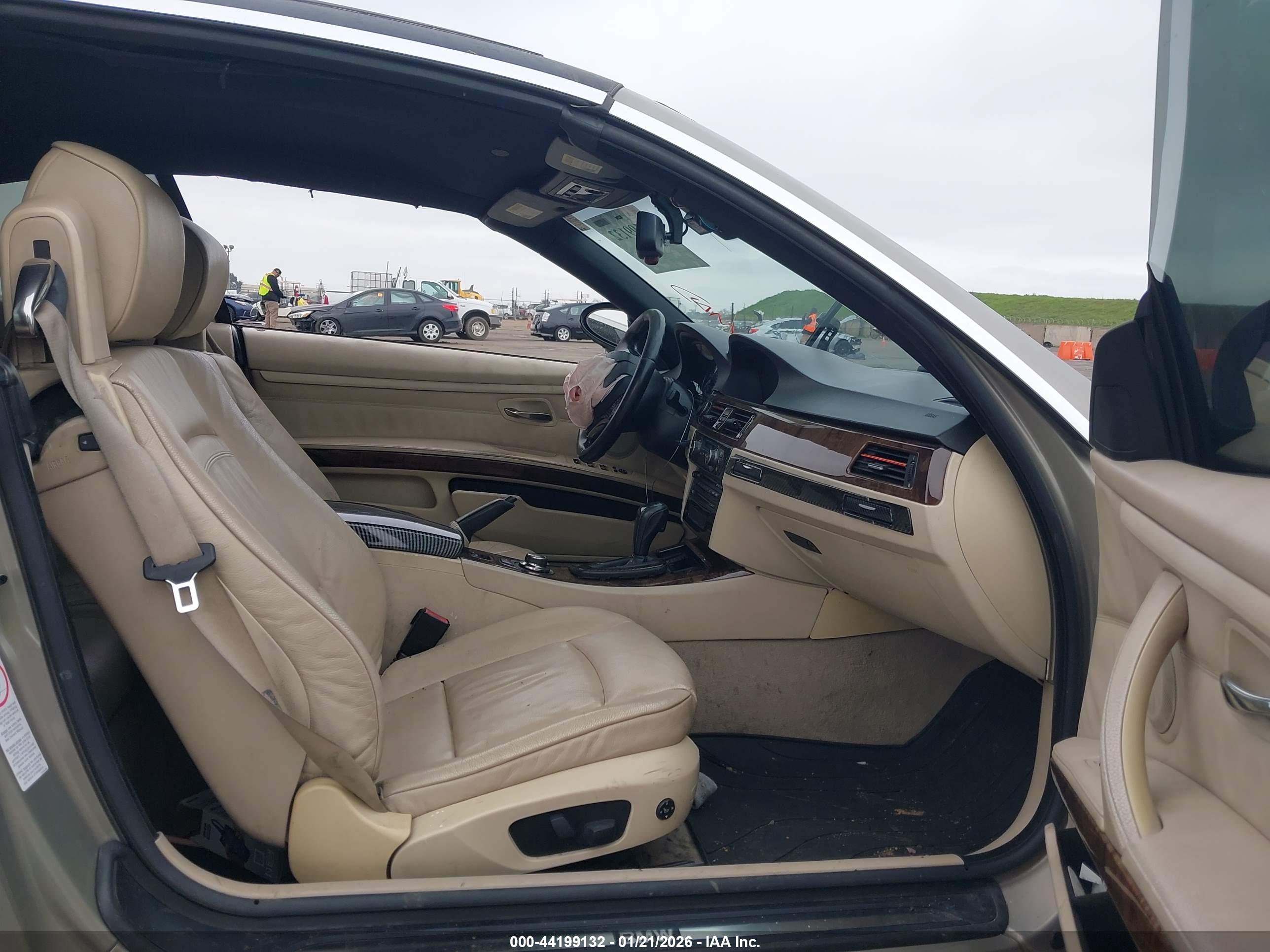 BMW 328I image 5