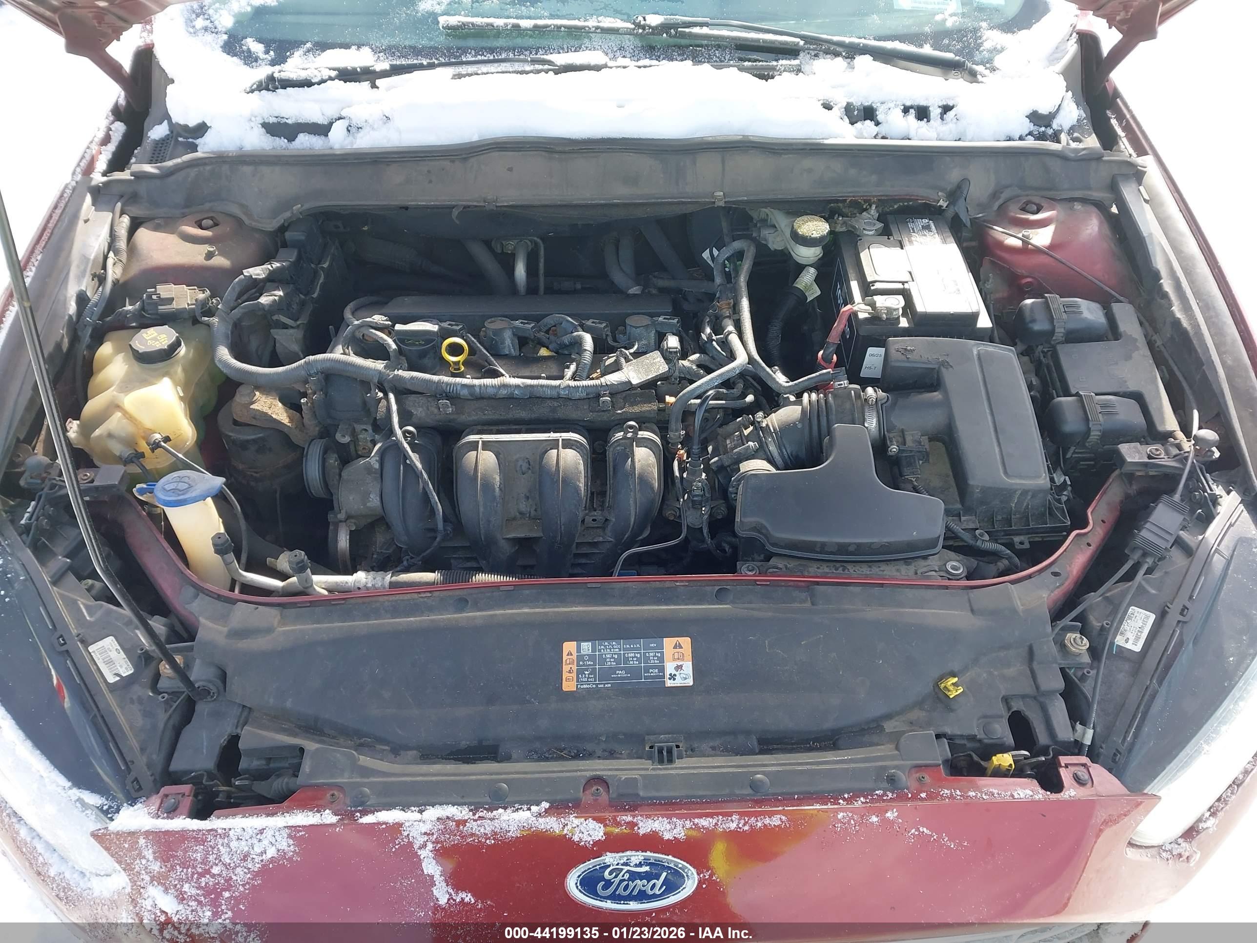 FORD FUSION image 10