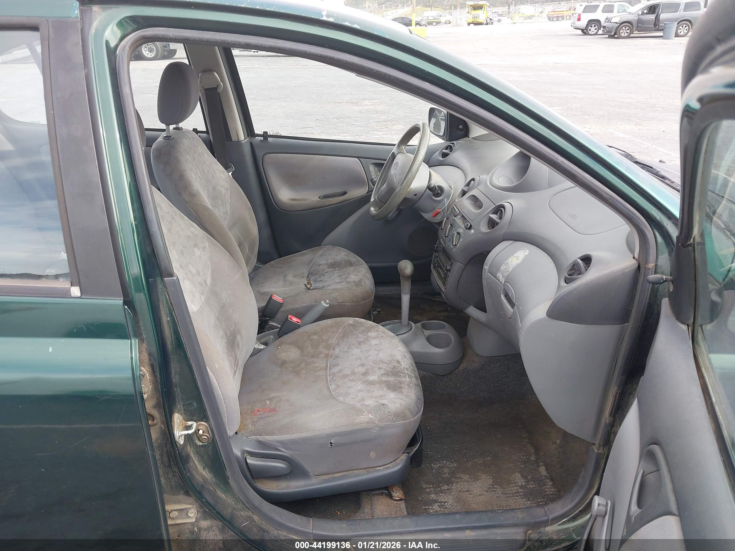TOYOTA ECHO image 5