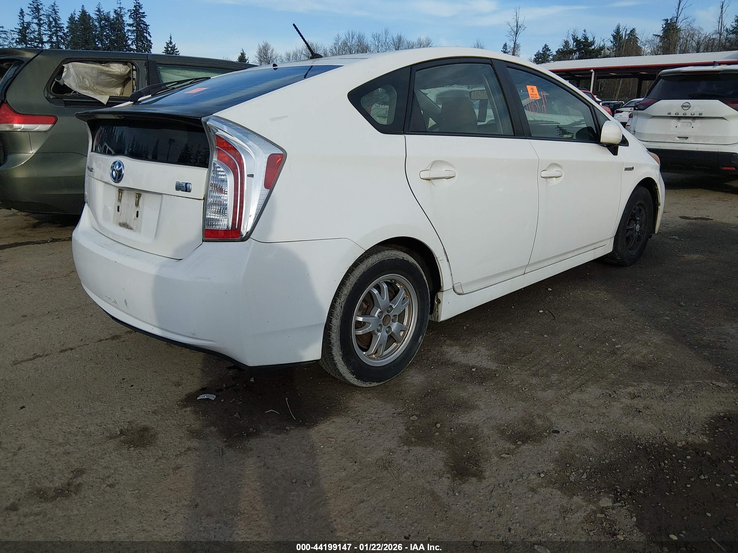 TOYOTA PRIUS image 4